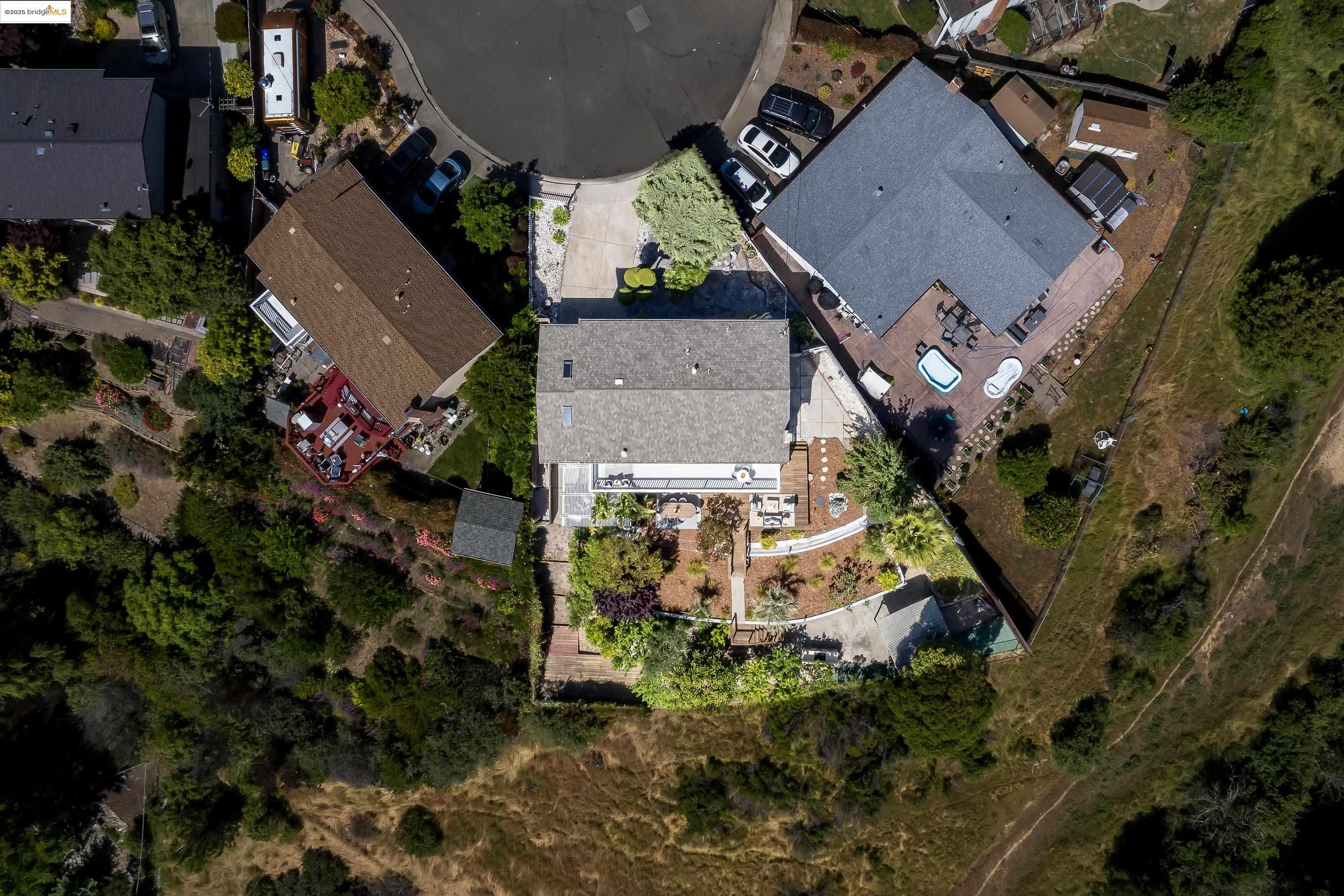 Detail Gallery Image 57 of 60 For 2086 Costa Ct, Pinole,  CA 94564 - 3 Beds | 2/1 Baths