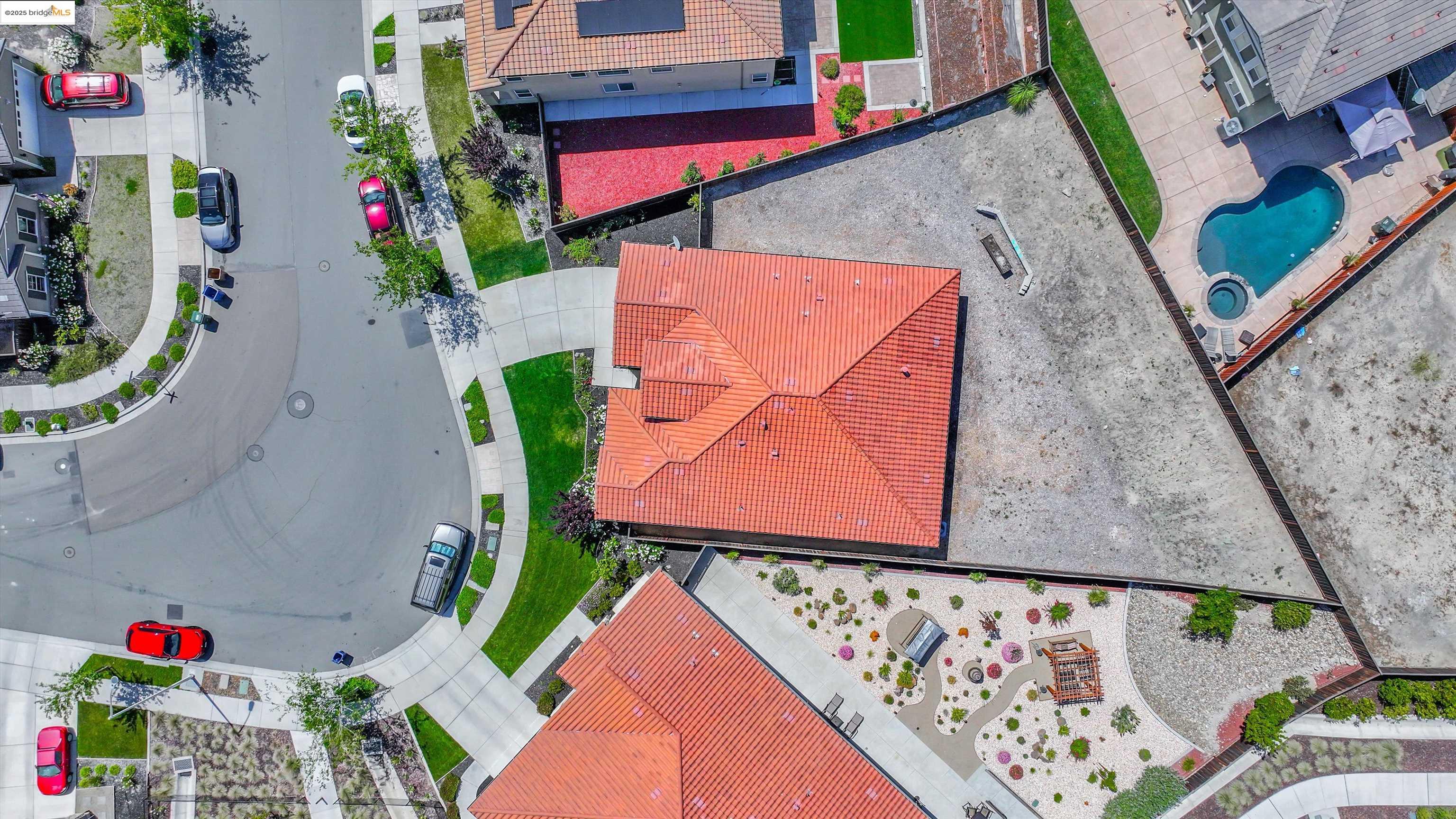 Detail Gallery Image 39 of 46 For 5522 Pinnacle View Way, Antioch,  CA 94531 - 4 Beds | 2 Baths
