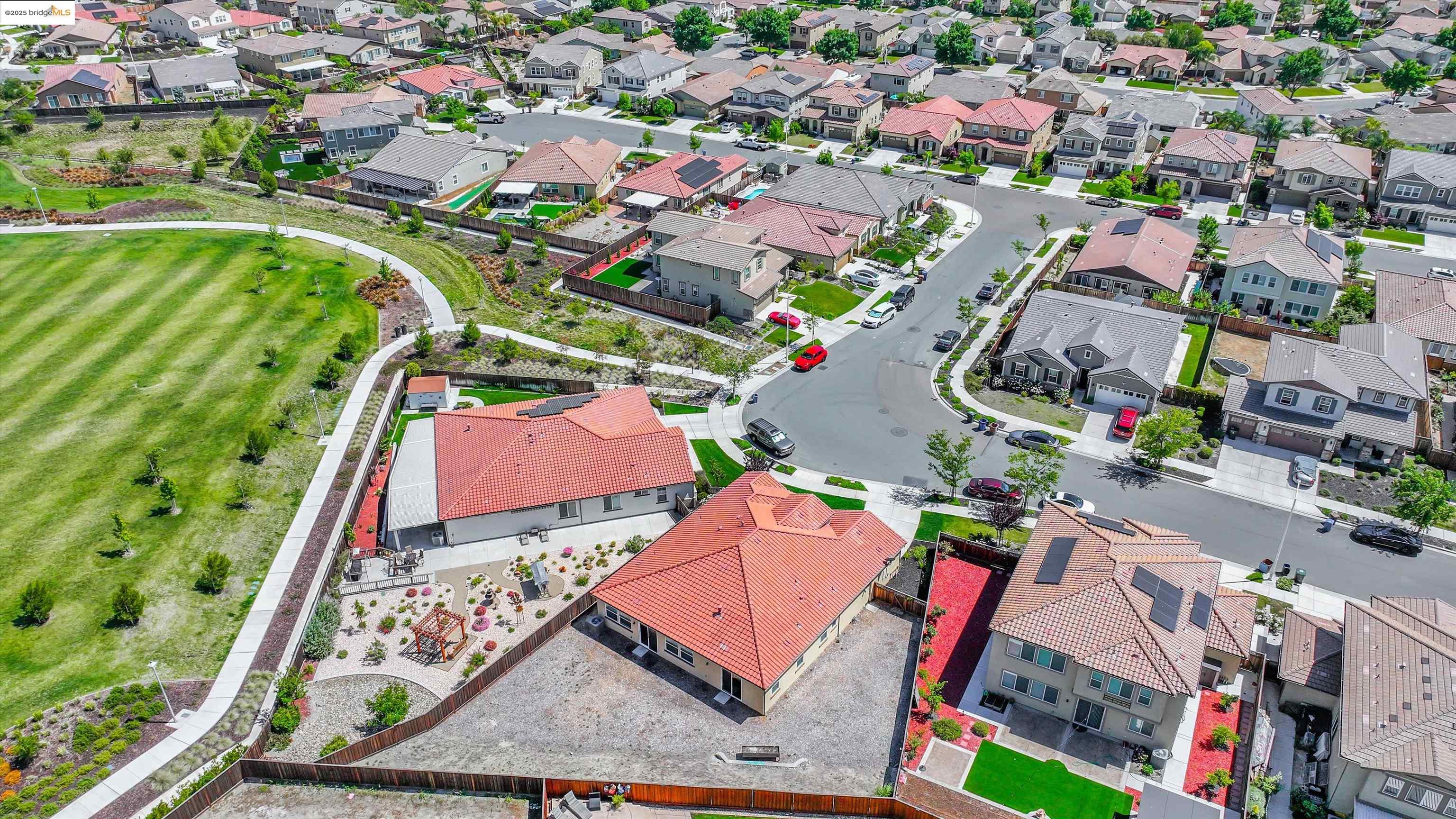 Detail Gallery Image 41 of 46 For 5522 Pinnacle View Way, Antioch,  CA 94531 - 4 Beds | 2 Baths