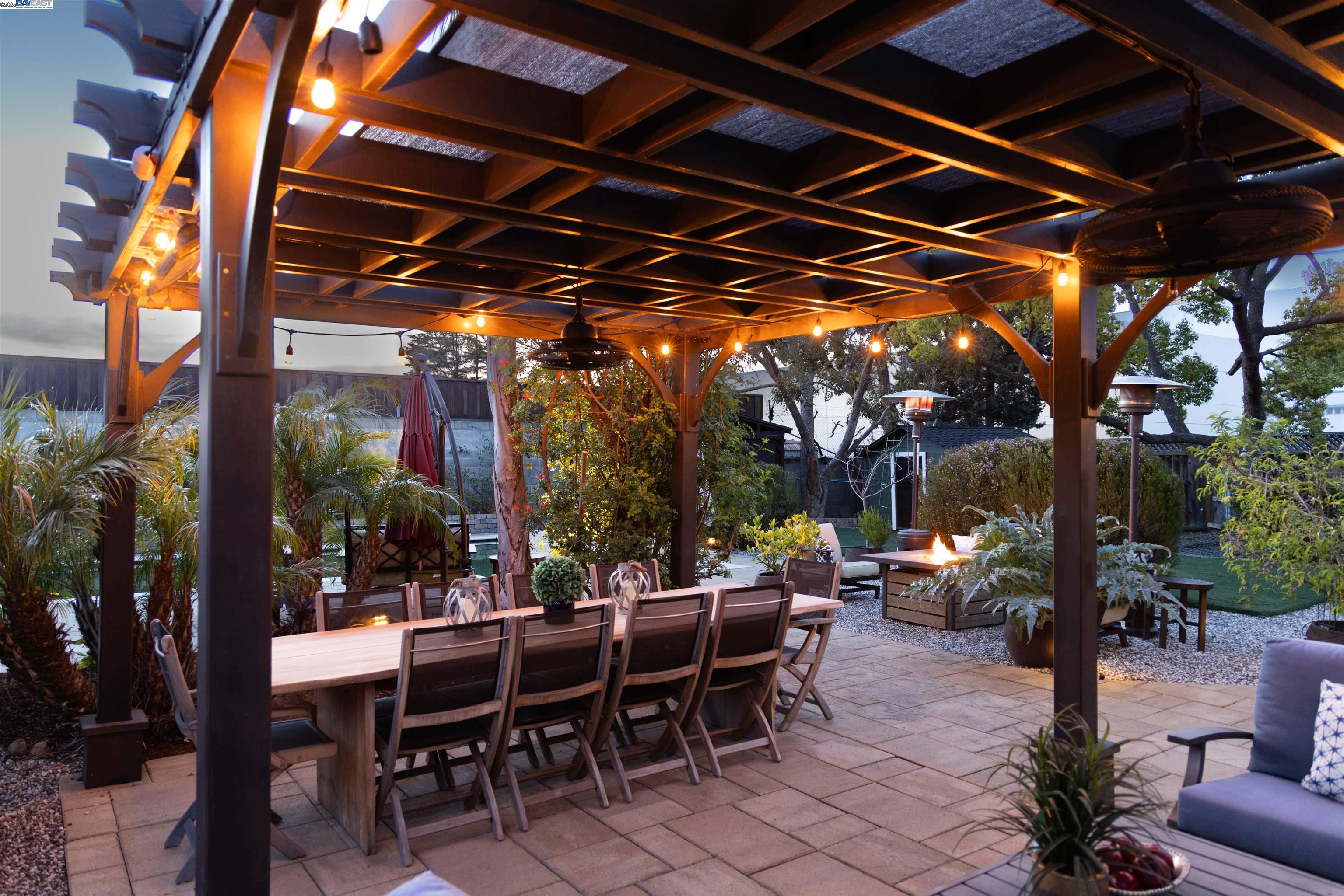 Detail Gallery Image 30 of 43 For 1321 Hoffman Ln, Campbell,  CA 95008 - 3 Beds | 2 Baths