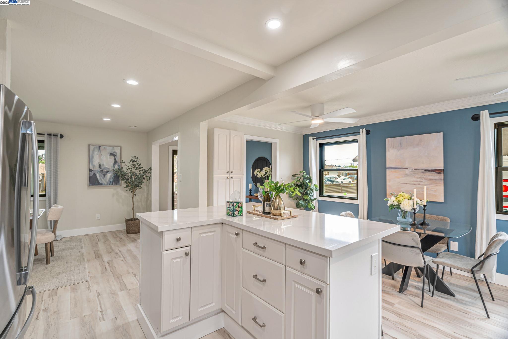 Detail Gallery Image 8 of 43 For 1321 Hoffman Ln, Campbell,  CA 95008 - 3 Beds | 2 Baths