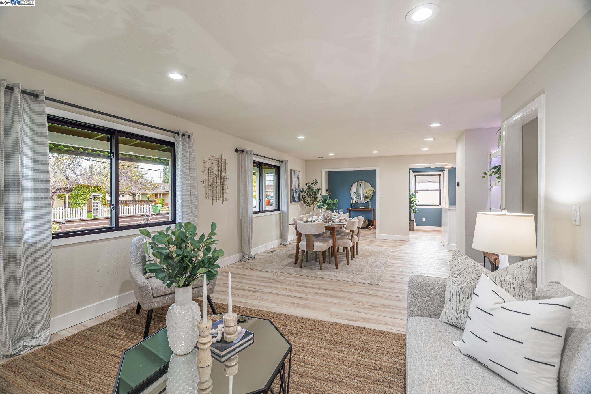 Detail Gallery Image 10 of 43 For 1321 Hoffman Ln, Campbell,  CA 95008 - 3 Beds | 2 Baths