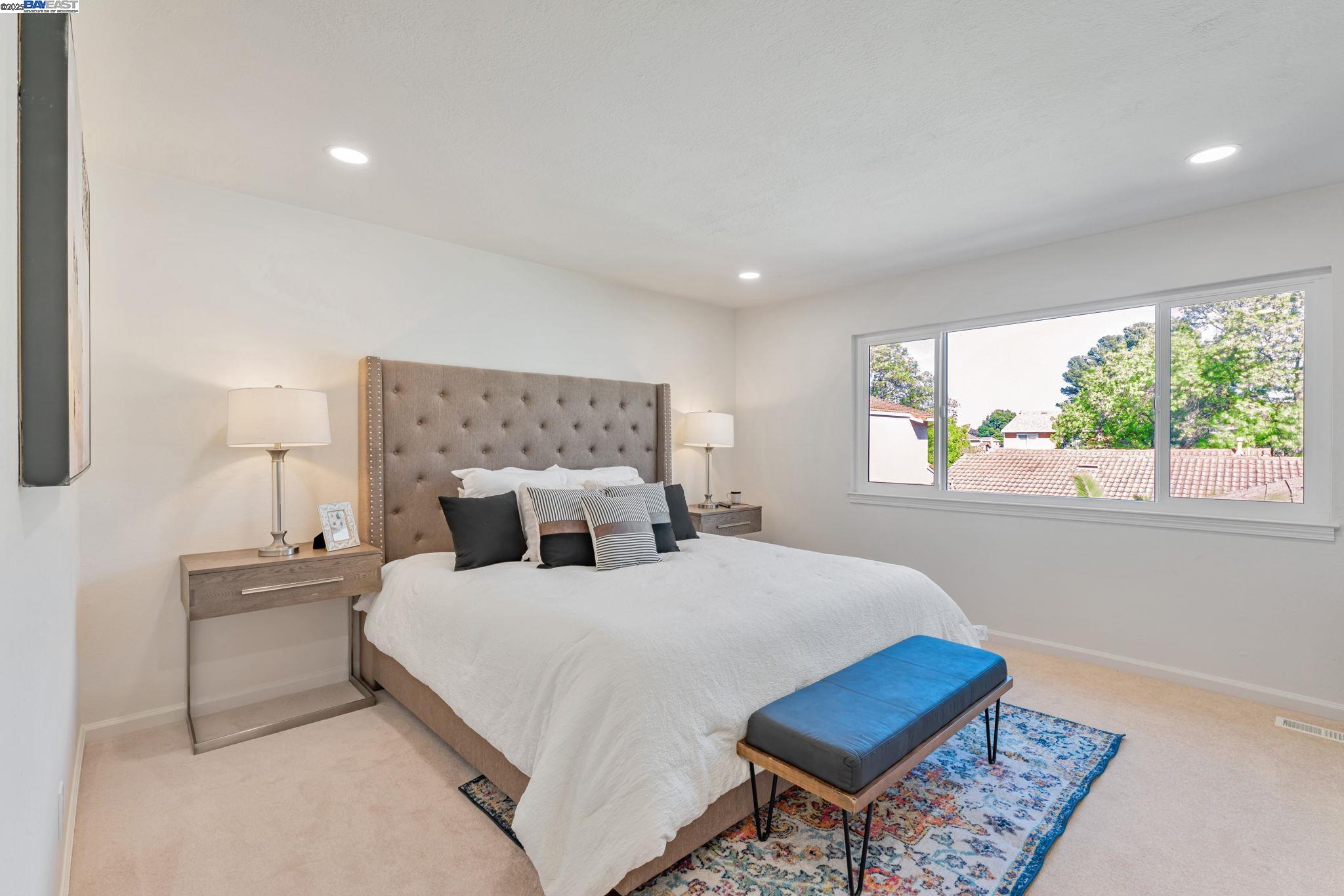 Detail Gallery Image 18 of 47 For 3856 Jacana Lake Ct, Fremont,  CA 94555 - 3 Beds | 2/1 Baths