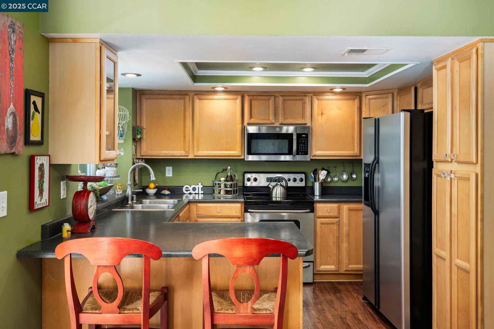 Detail Gallery Image 13 of 55 For 108 Sunnyglen Dr, Vallejo,  CA 94591 - 4 Beds | 2/1 Baths