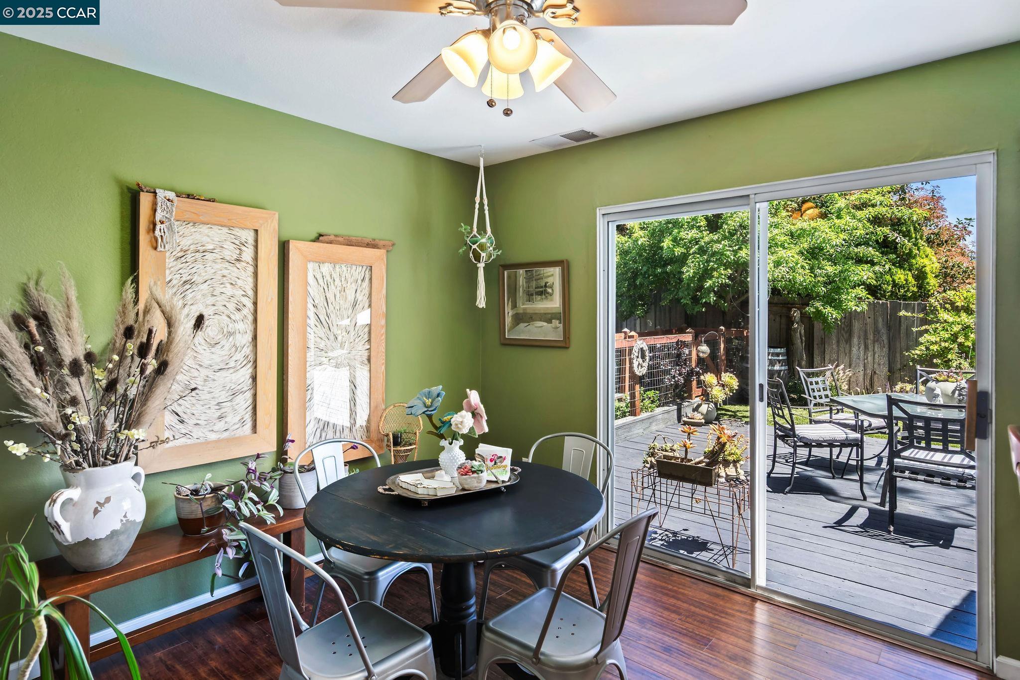 Detail Gallery Image 18 of 55 For 108 Sunnyglen Dr, Vallejo,  CA 94591 - 4 Beds | 2/1 Baths
