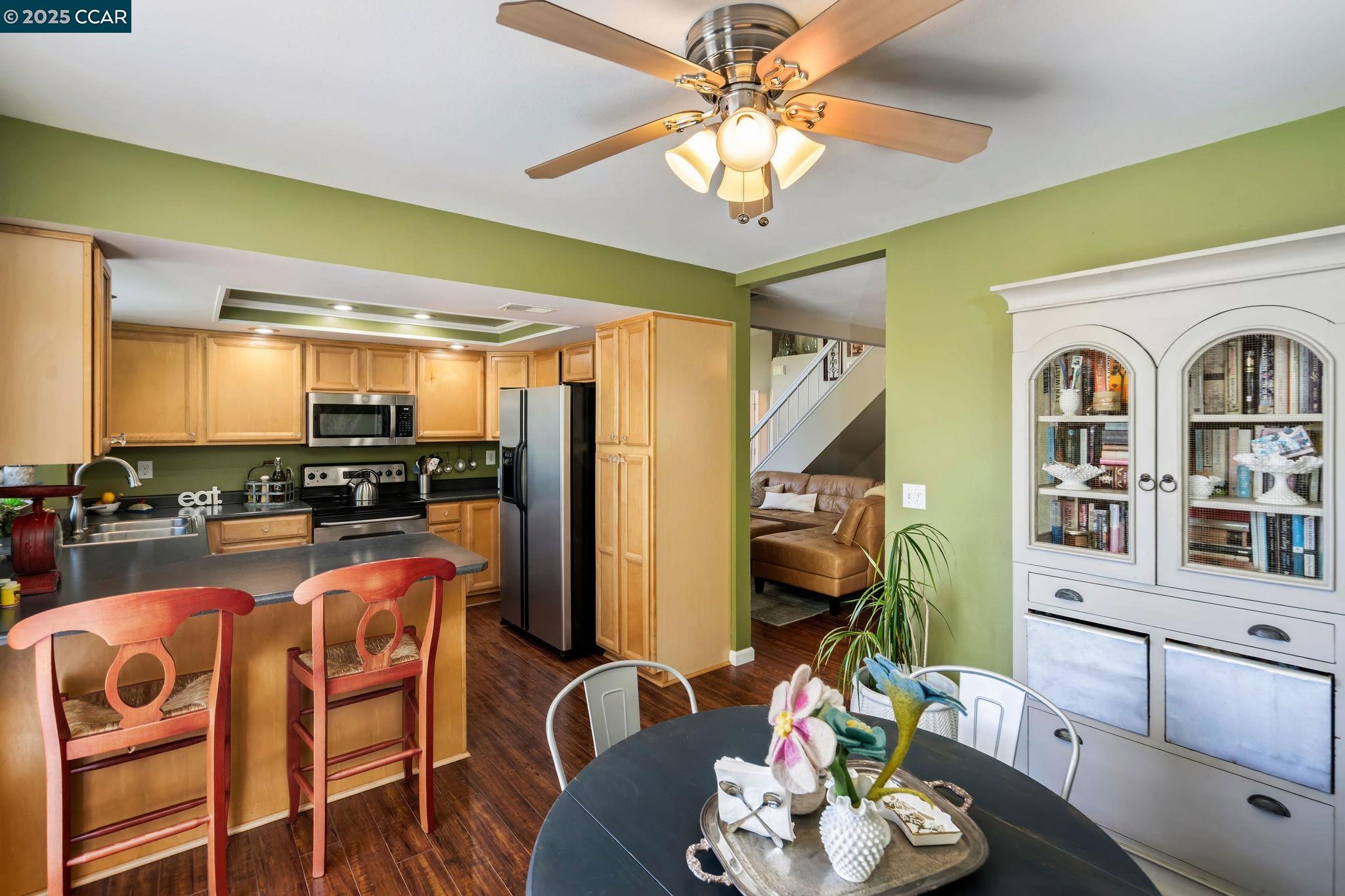 Detail Gallery Image 19 of 55 For 108 Sunnyglen Dr, Vallejo,  CA 94591 - 4 Beds | 2/1 Baths