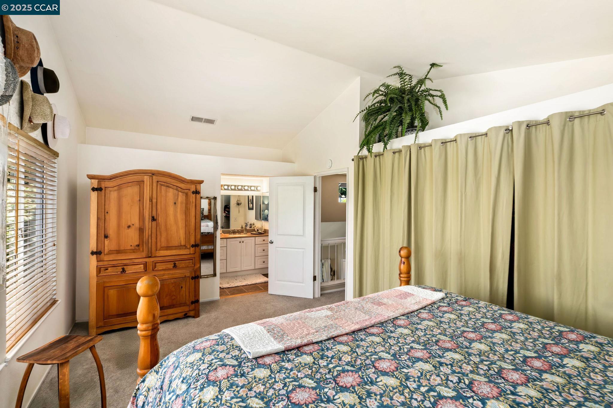 Detail Gallery Image 28 of 55 For 108 Sunnyglen Dr, Vallejo,  CA 94591 - 4 Beds | 2/1 Baths
