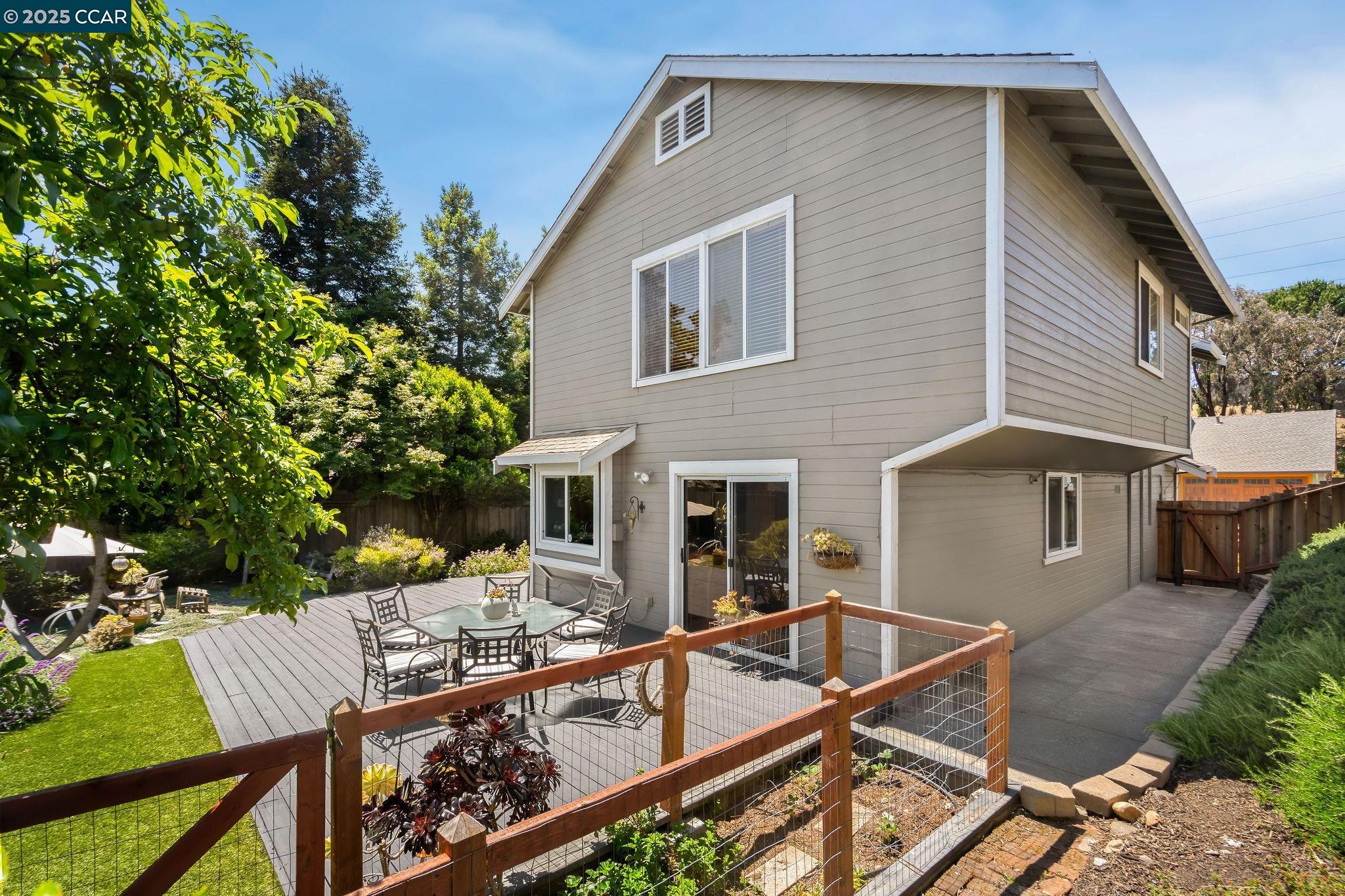 Detail Gallery Image 38 of 55 For 108 Sunnyglen Dr, Vallejo,  CA 94591 - 4 Beds | 2/1 Baths