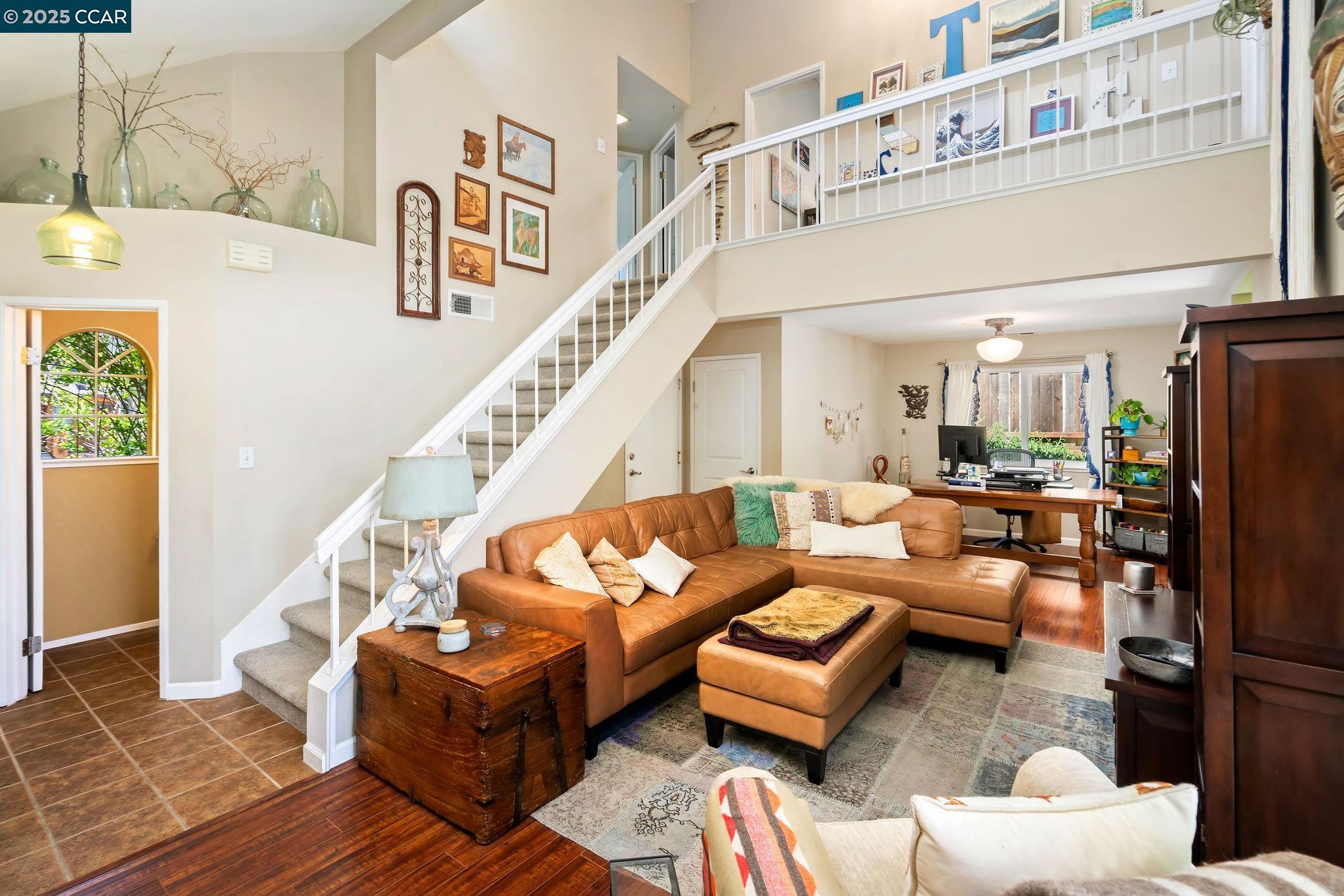 Detail Gallery Image 5 of 55 For 108 Sunnyglen Dr, Vallejo,  CA 94591 - 4 Beds | 2/1 Baths