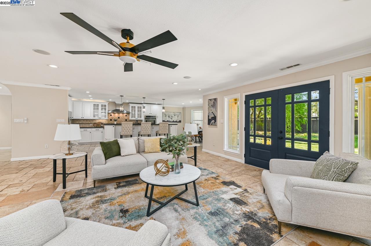 Detail Gallery Image 13 of 60 For 3370 Gardella Plz, Livermore,  CA 94551 - 5 Beds | 3 Baths