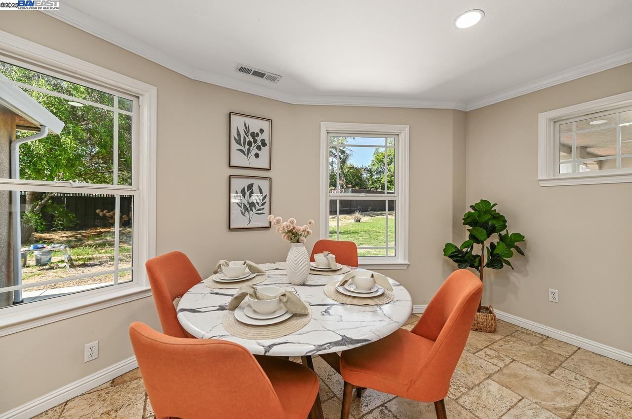 Detail Gallery Image 25 of 60 For 3370 Gardella Plz, Livermore,  CA 94551 - 5 Beds | 3 Baths