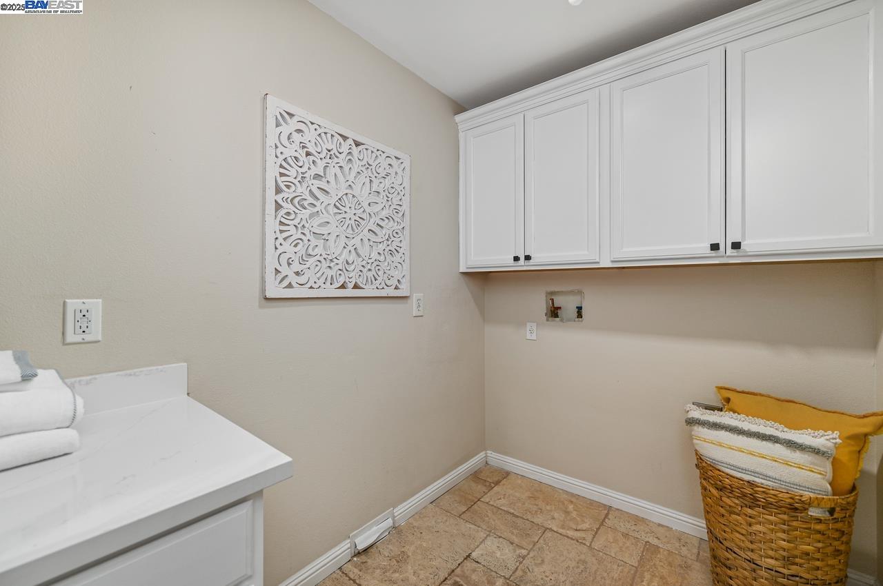 Detail Gallery Image 50 of 60 For 3370 Gardella Plz, Livermore,  CA 94551 - 5 Beds | 3 Baths