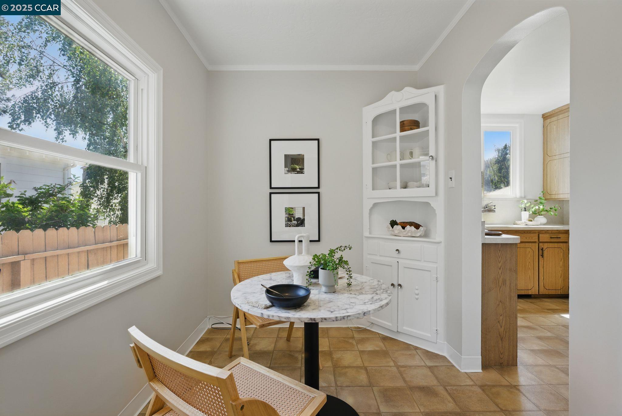Detail Gallery Image 14 of 53 For 714 Talbot Ave, Albany,  CA 94706 - 2 Beds | 1 Baths