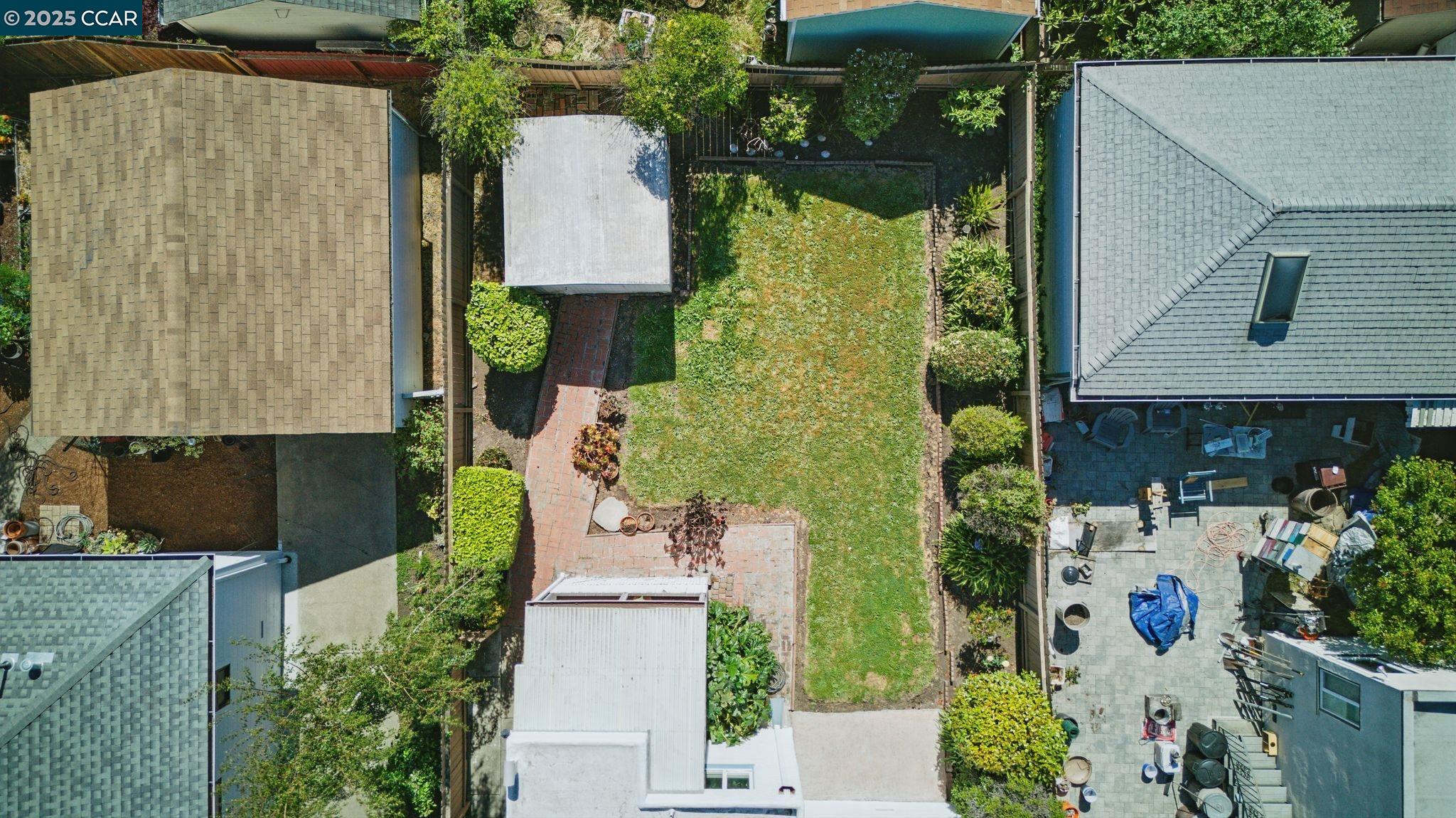 Detail Gallery Image 43 of 53 For 714 Talbot Ave, Albany,  CA 94706 - 2 Beds | 1 Baths