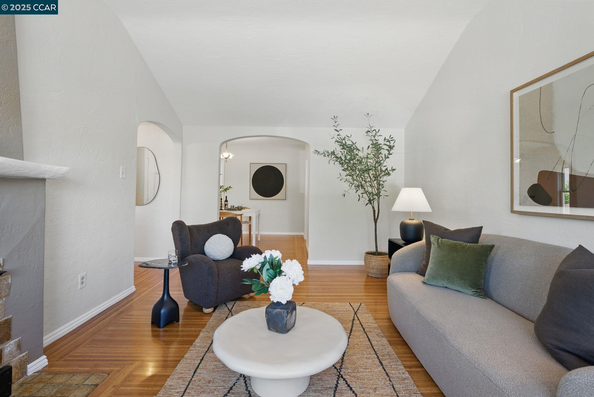 Detail Gallery Image 9 of 53 For 714 Talbot Ave, Albany,  CA 94706 - 2 Beds | 1 Baths