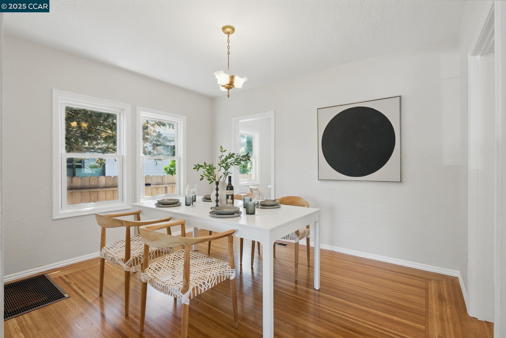 Detail Gallery Image 10 of 53 For 714 Talbot Ave, Albany,  CA 94706 - 2 Beds | 1 Baths