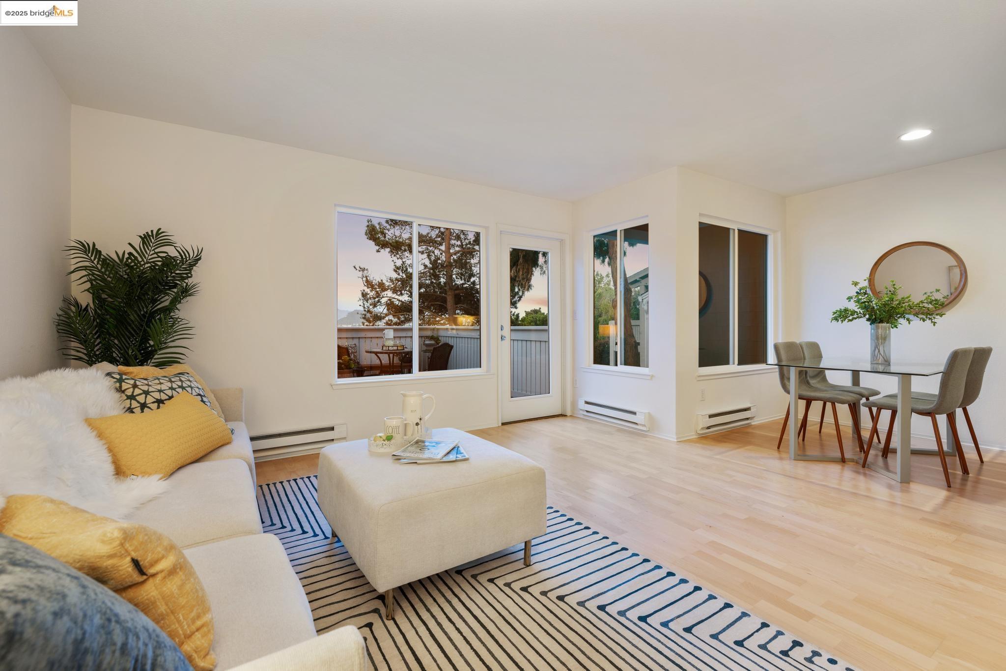 Photo #8: 41097456 Listing: Photo #8