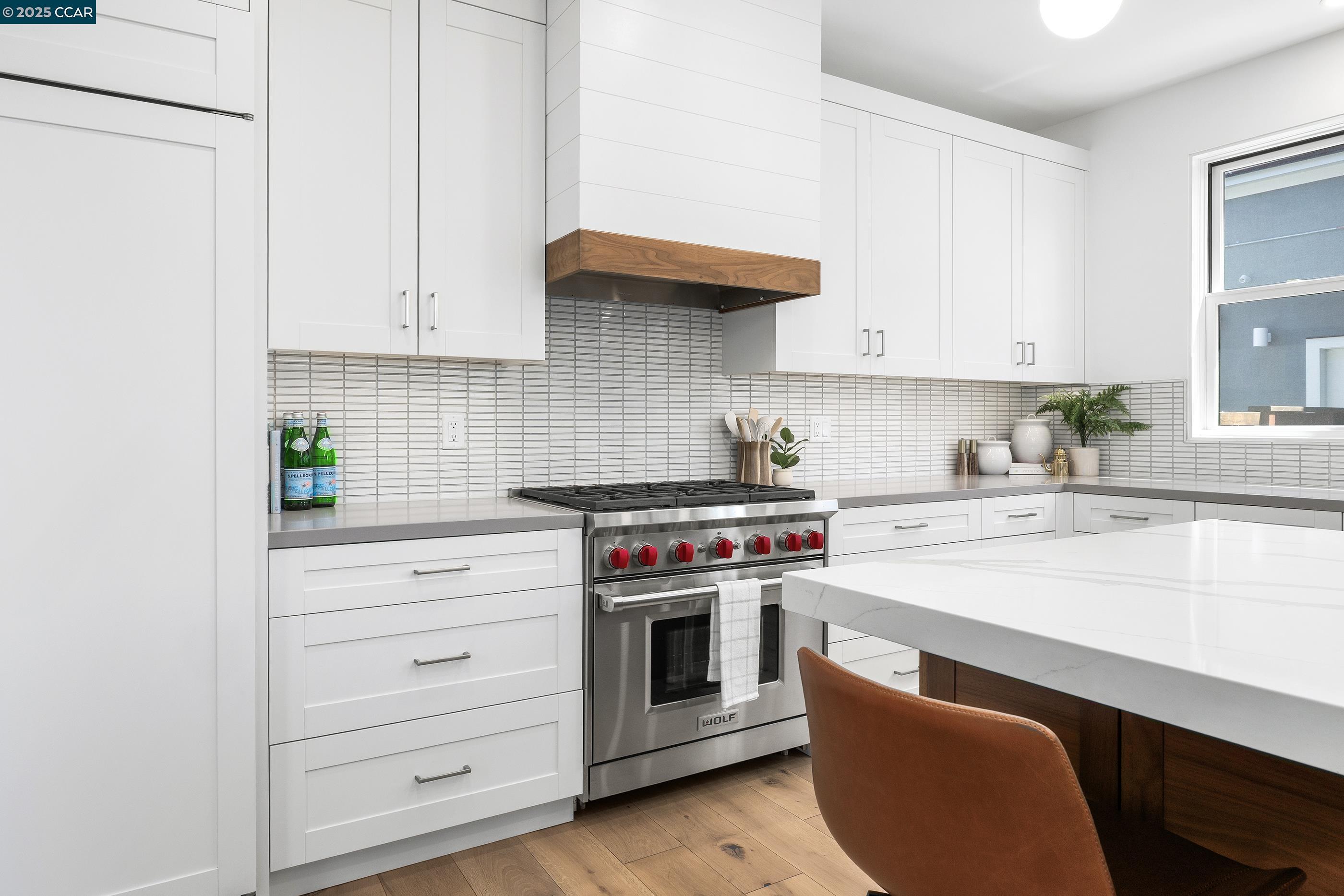 Detail Gallery Image 14 of 60 For 130 Bay Crest Rd, Santa Cruz,  CA 95062 - 3 Beds | 3/1 Baths