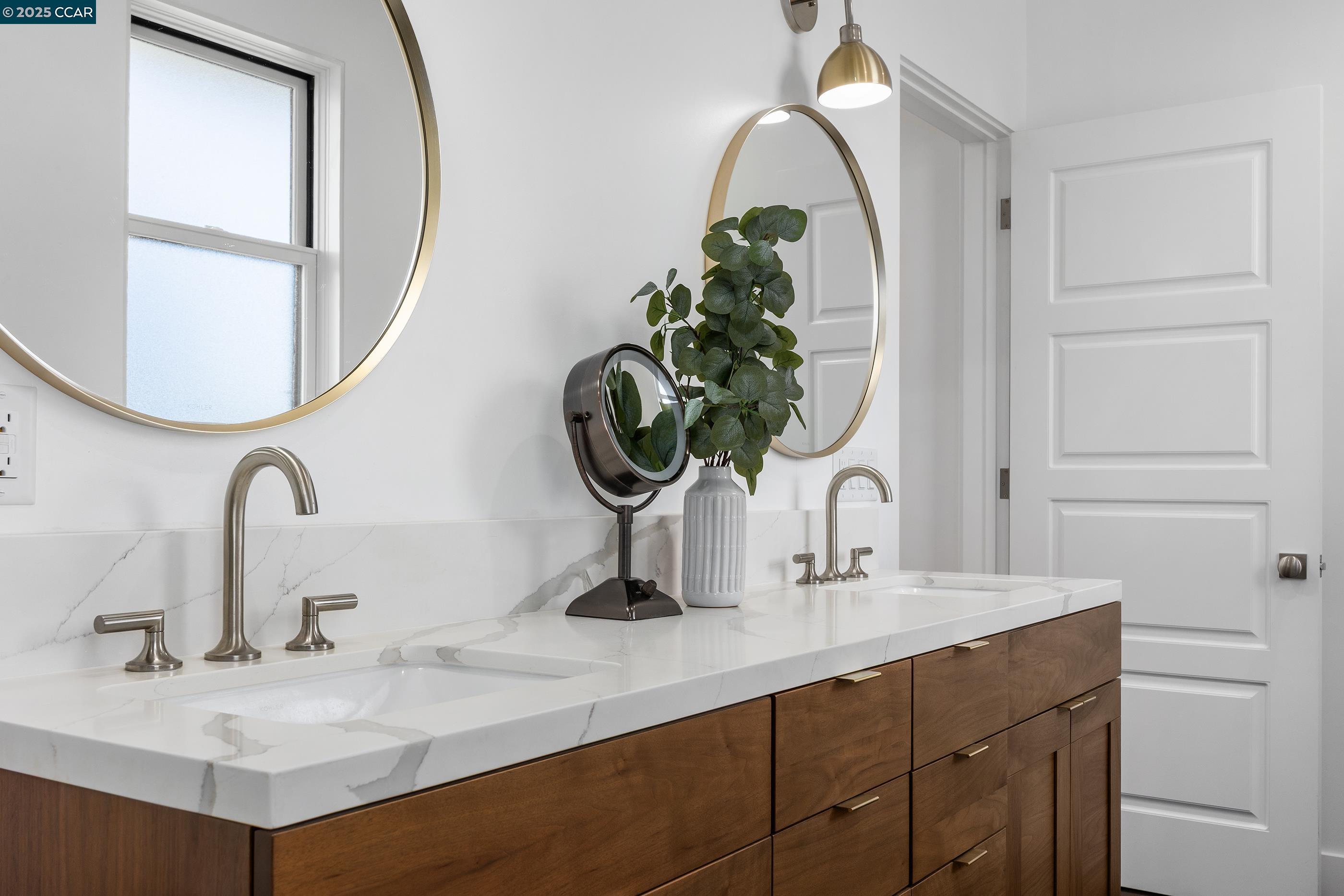 Detail Gallery Image 26 of 60 For 130 Bay Crest Rd, Santa Cruz,  CA 95062 - 3 Beds | 3/1 Baths