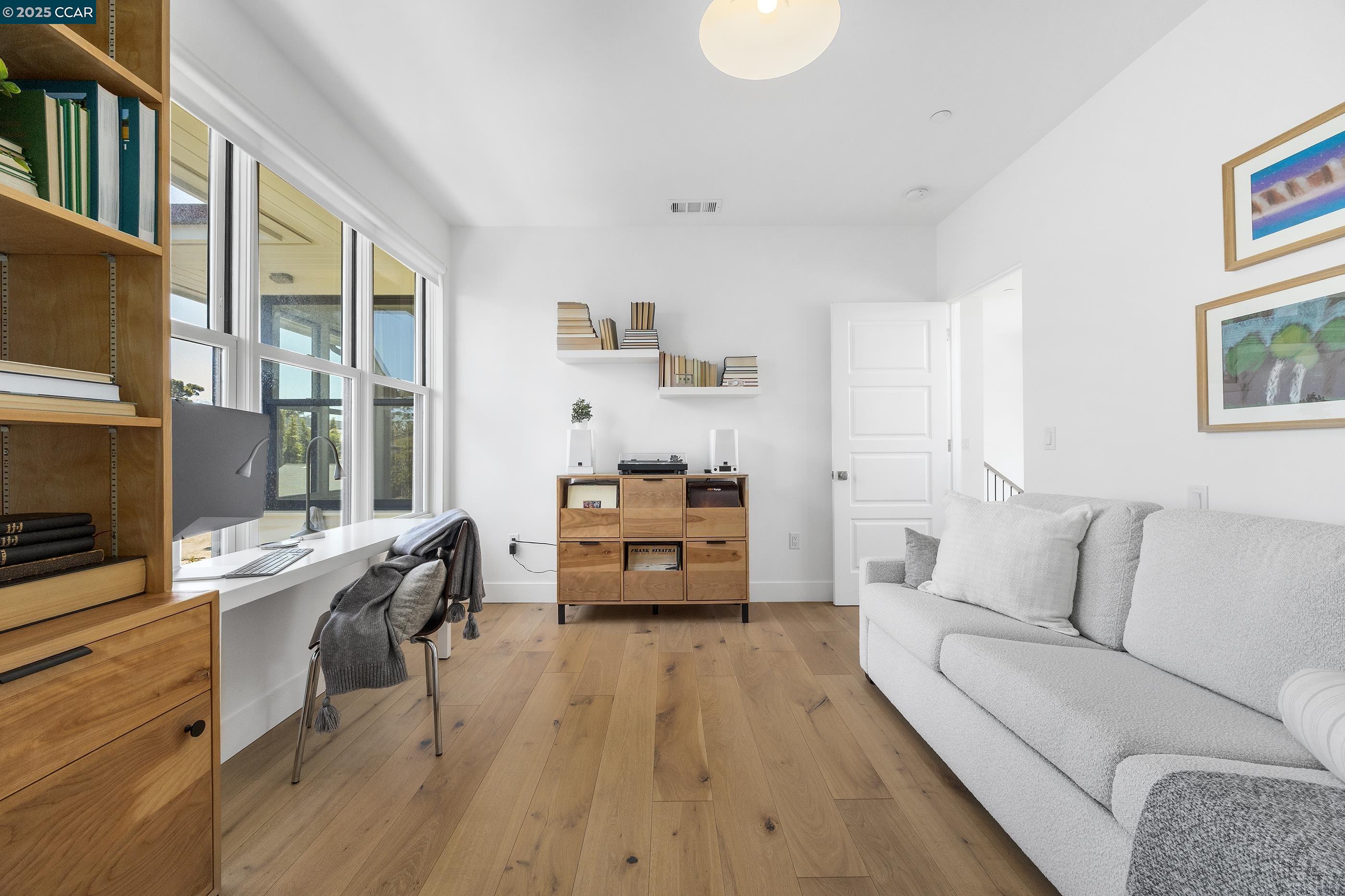 Detail Gallery Image 29 of 60 For 130 Bay Crest Rd, Santa Cruz,  CA 95062 - 3 Beds | 3/1 Baths