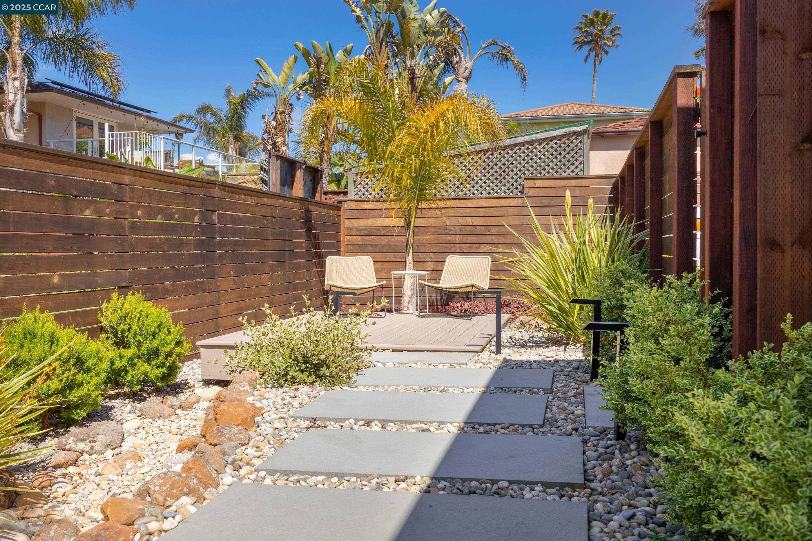 Detail Gallery Image 37 of 60 For 130 Bay Crest Rd, Santa Cruz,  CA 95062 - 3 Beds | 3/1 Baths