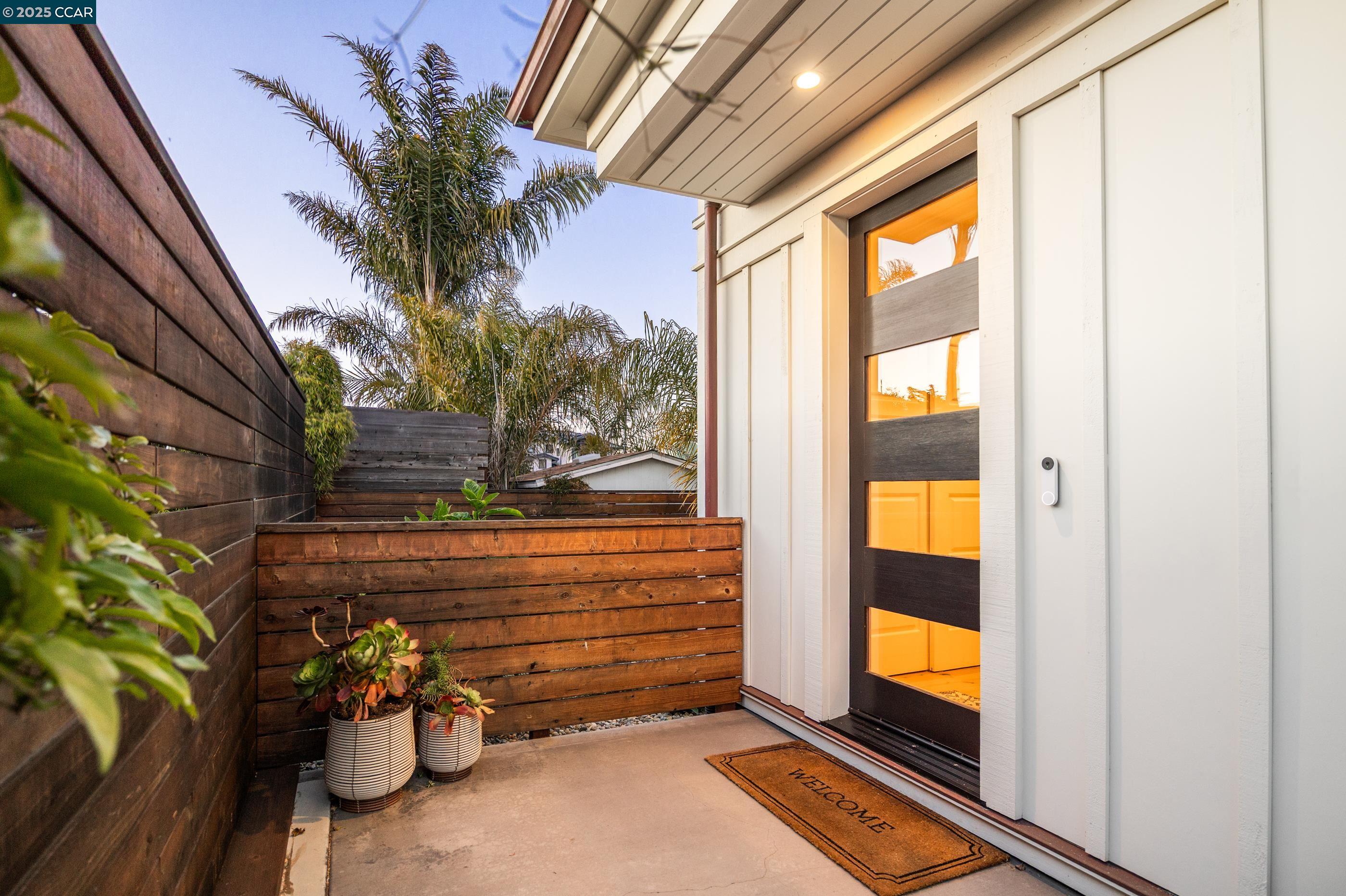 Detail Gallery Image 52 of 60 For 130 Bay Crest Rd, Santa Cruz,  CA 95062 - 3 Beds | 3/1 Baths