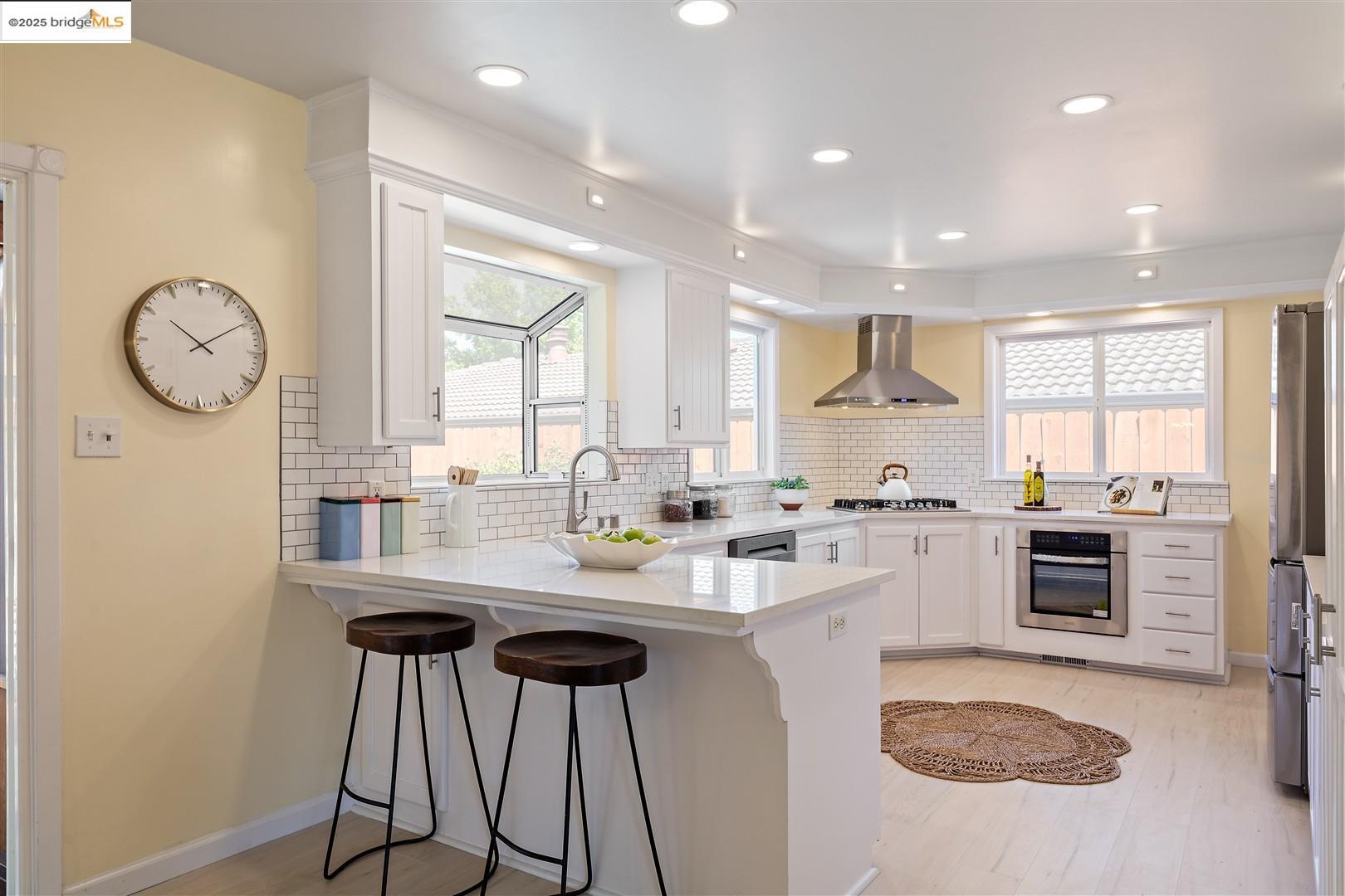 Detail Gallery Image 17 of 43 For 4511 Gregory Way, Richmond,  CA 94803 - 3 Beds | 2 Baths