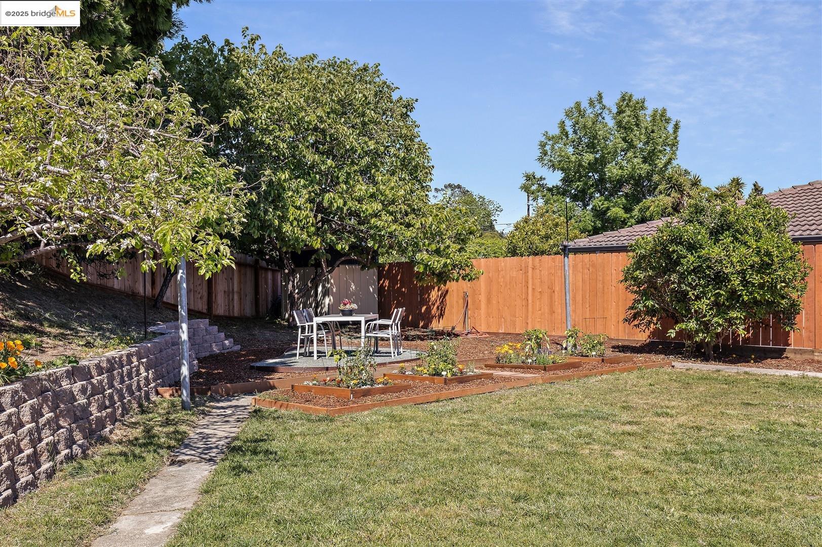 Detail Gallery Image 38 of 43 For 4511 Gregory Way, Richmond,  CA 94803 - 3 Beds | 2 Baths
