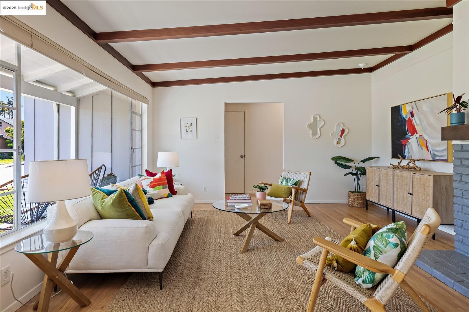 Detail Gallery Image 9 of 43 For 4511 Gregory Way, Richmond,  CA 94803 - 3 Beds | 2 Baths