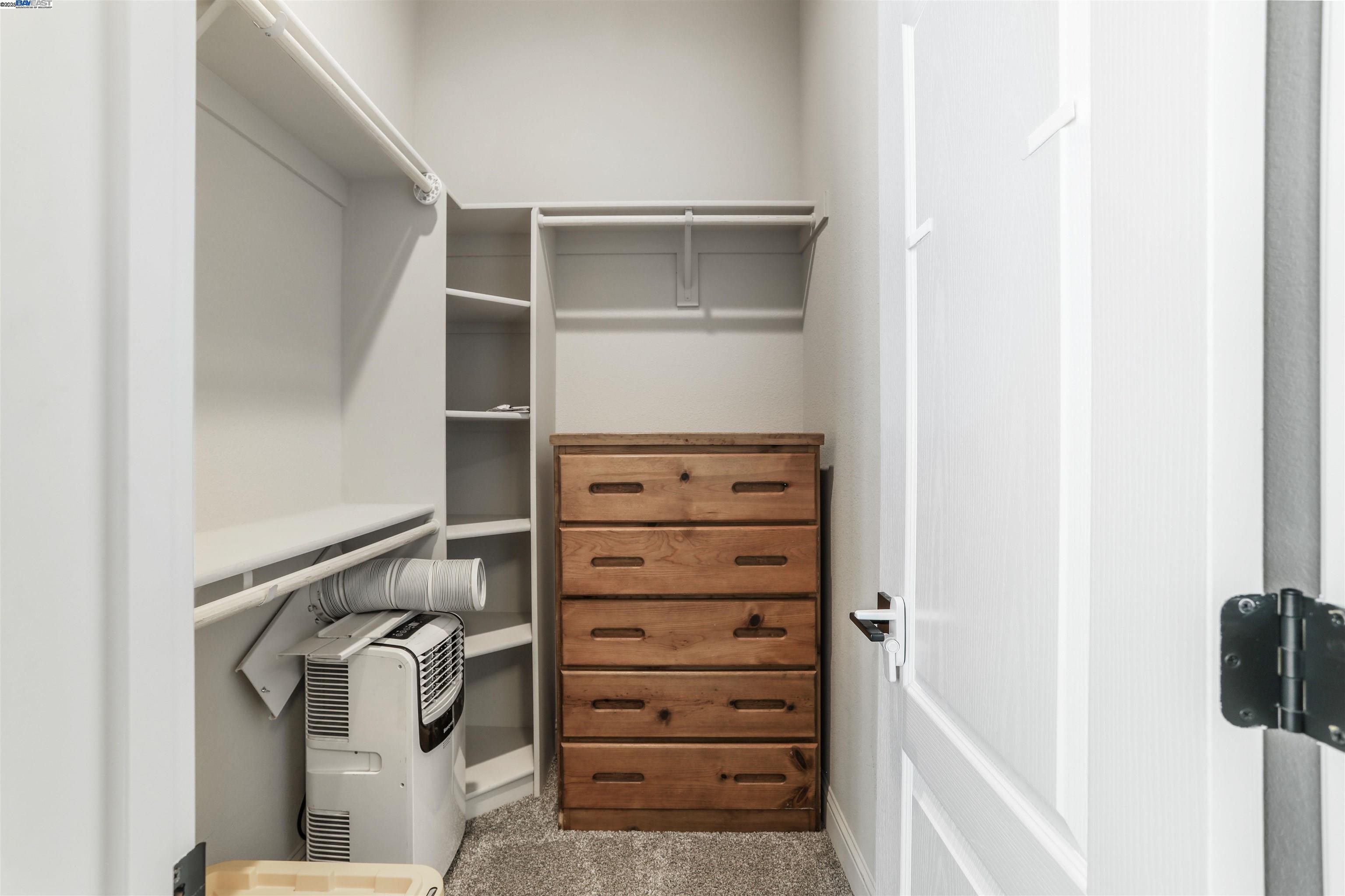 Detail Gallery Image 11 of 44 For 2178 Al Fonseca Ln, Manteca,  CA 95337 - 4 Beds | 3/1 Baths