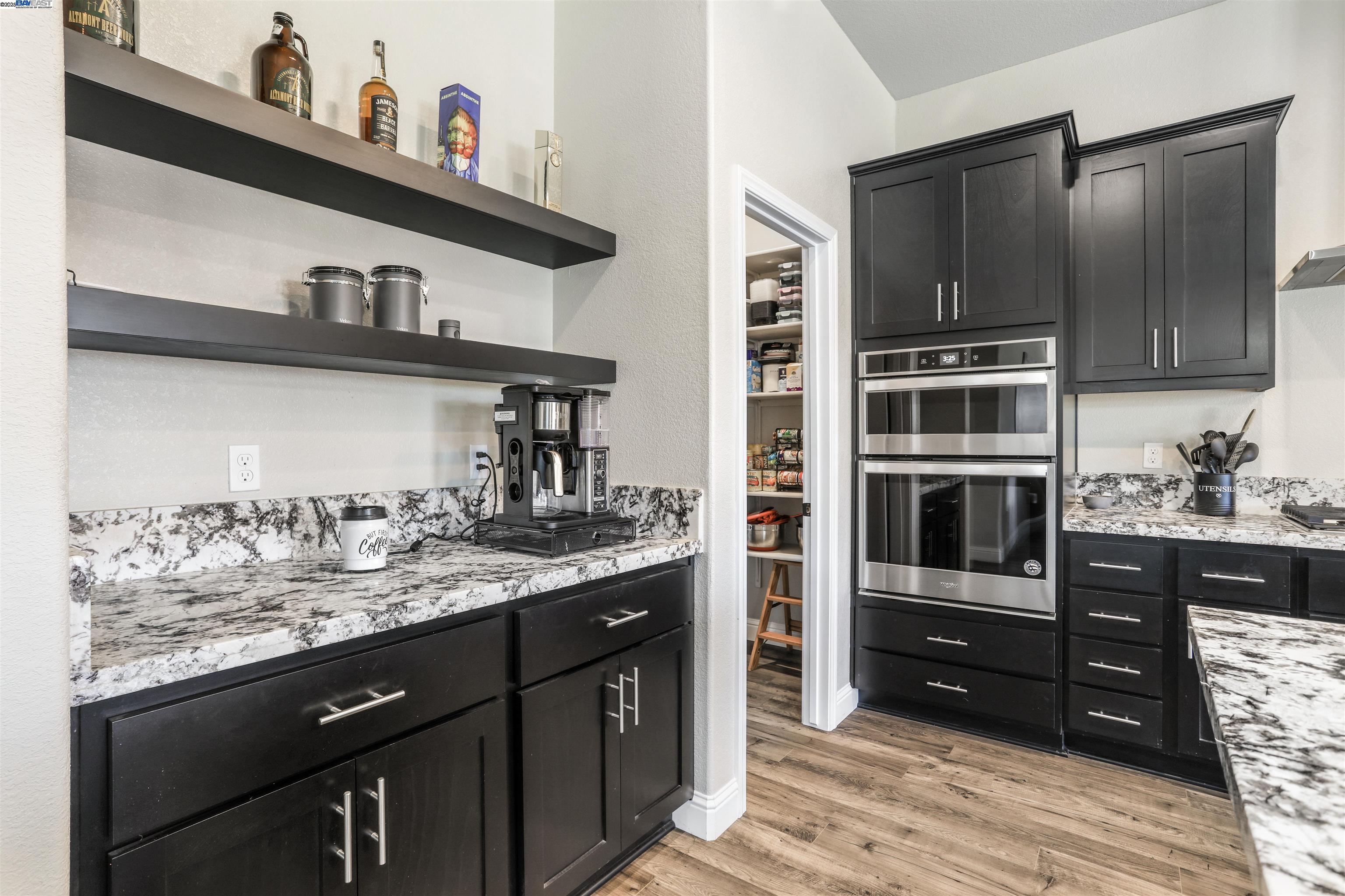 Detail Gallery Image 18 of 44 For 2178 Al Fonseca Ln, Manteca,  CA 95337 - 4 Beds | 3/1 Baths