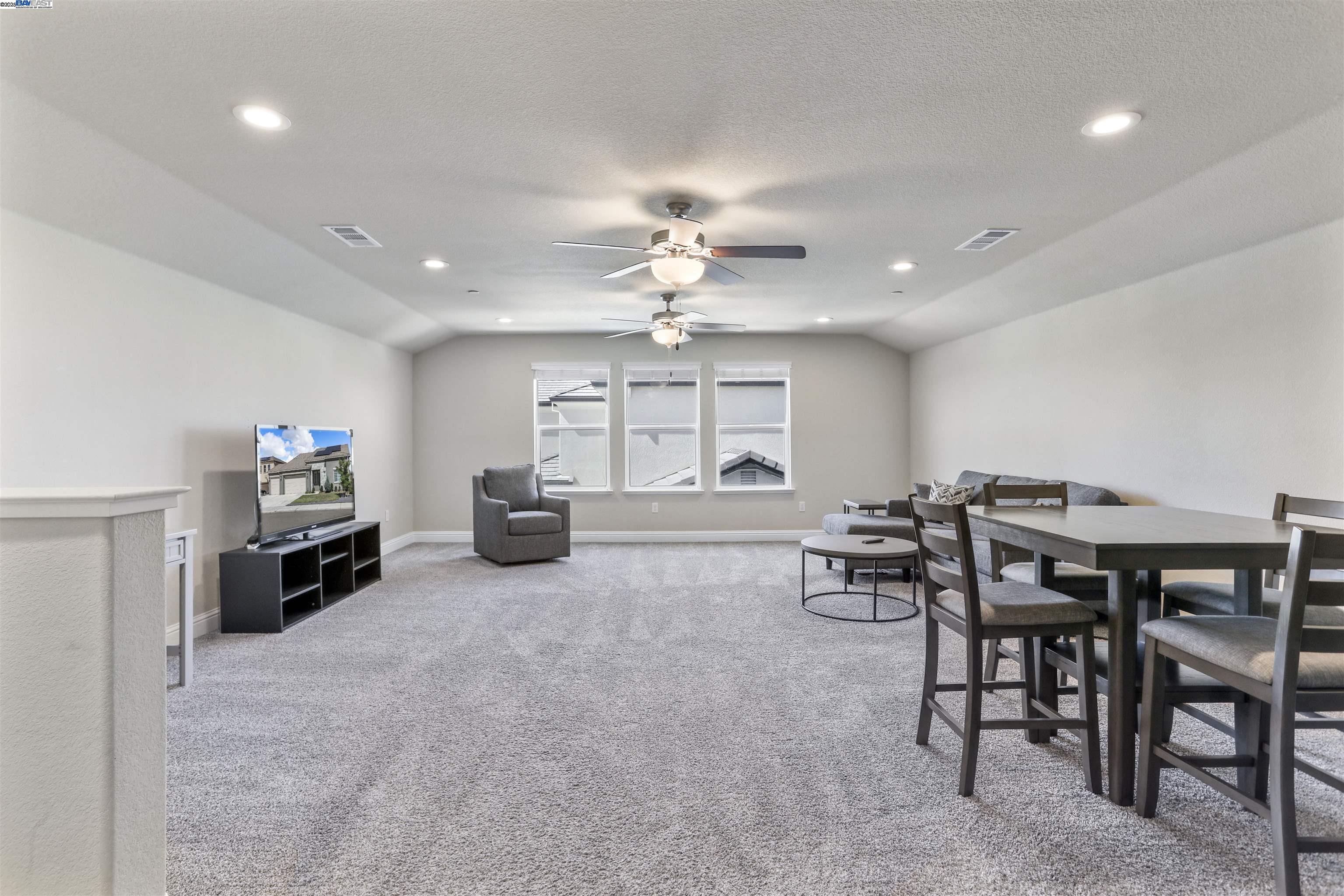 Detail Gallery Image 28 of 44 For 2178 Al Fonseca Ln, Manteca,  CA 95337 - 4 Beds | 3/1 Baths