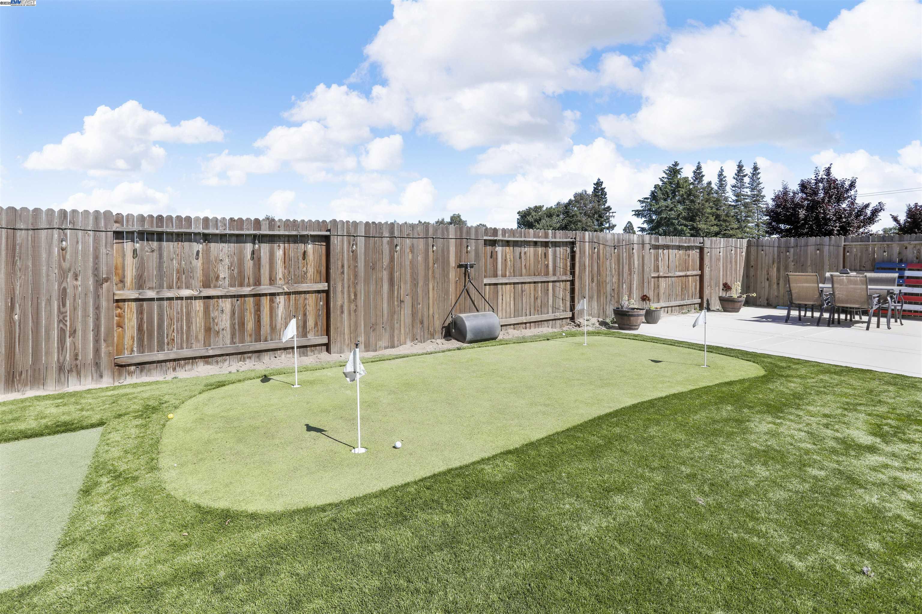 Detail Gallery Image 41 of 44 For 2178 Al Fonseca Ln, Manteca,  CA 95337 - 4 Beds | 3/1 Baths