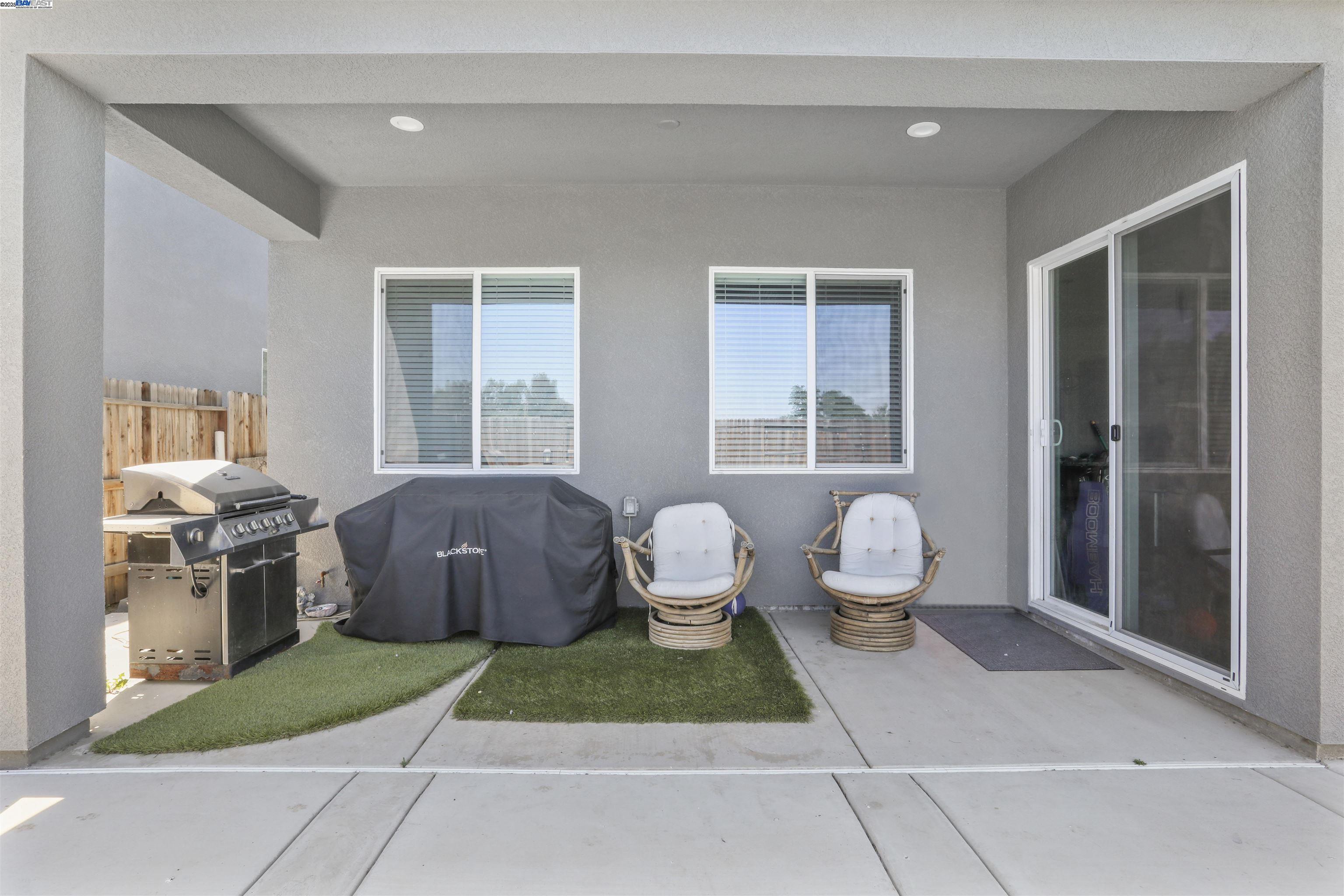 Detail Gallery Image 44 of 44 For 2178 Al Fonseca Ln, Manteca,  CA 95337 - 4 Beds | 3/1 Baths