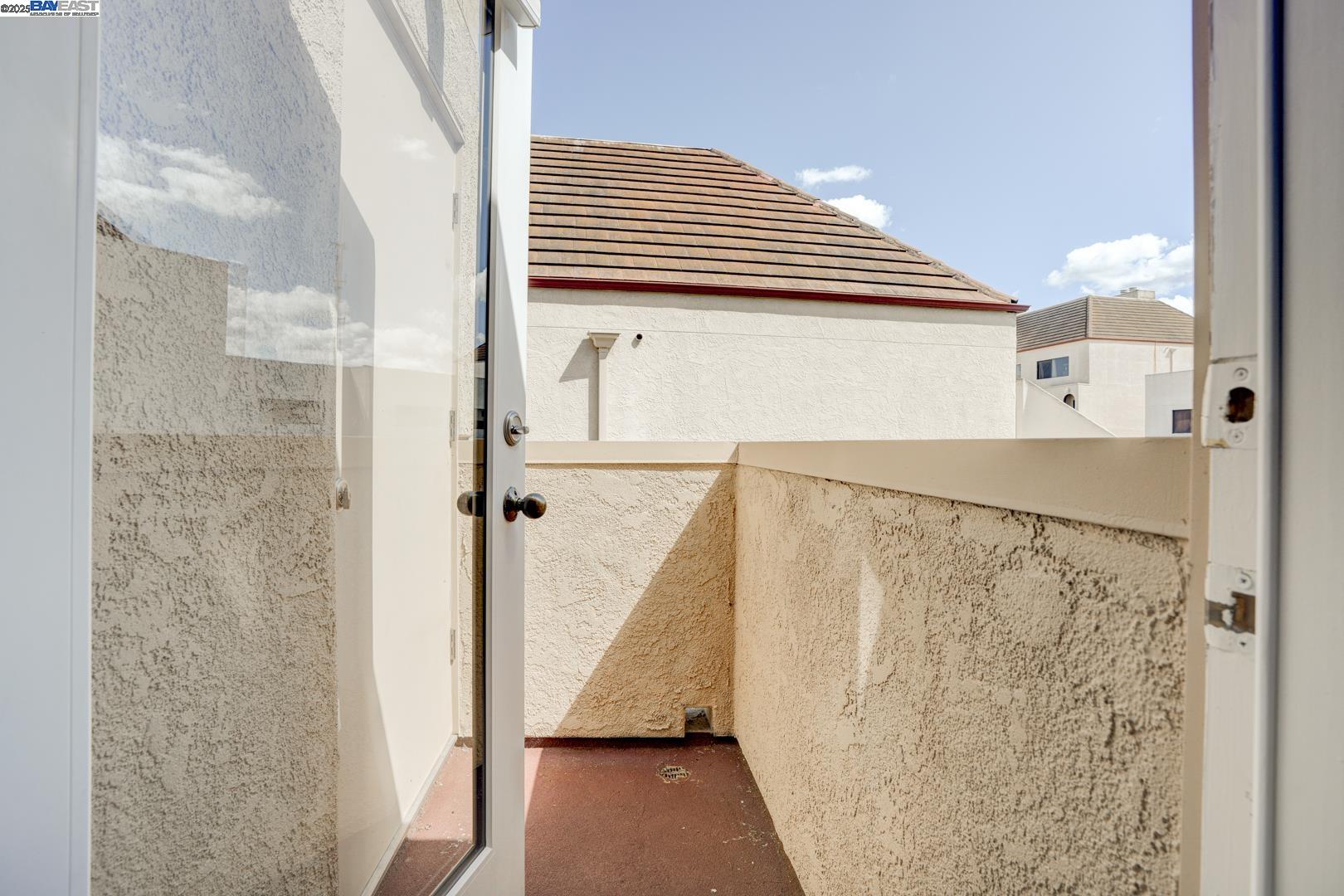 Detail Gallery Image 21 of 48 For 155 California Ave #G200,  Palo Alto,  CA 94306 - 2 Beds | 2/1 Baths