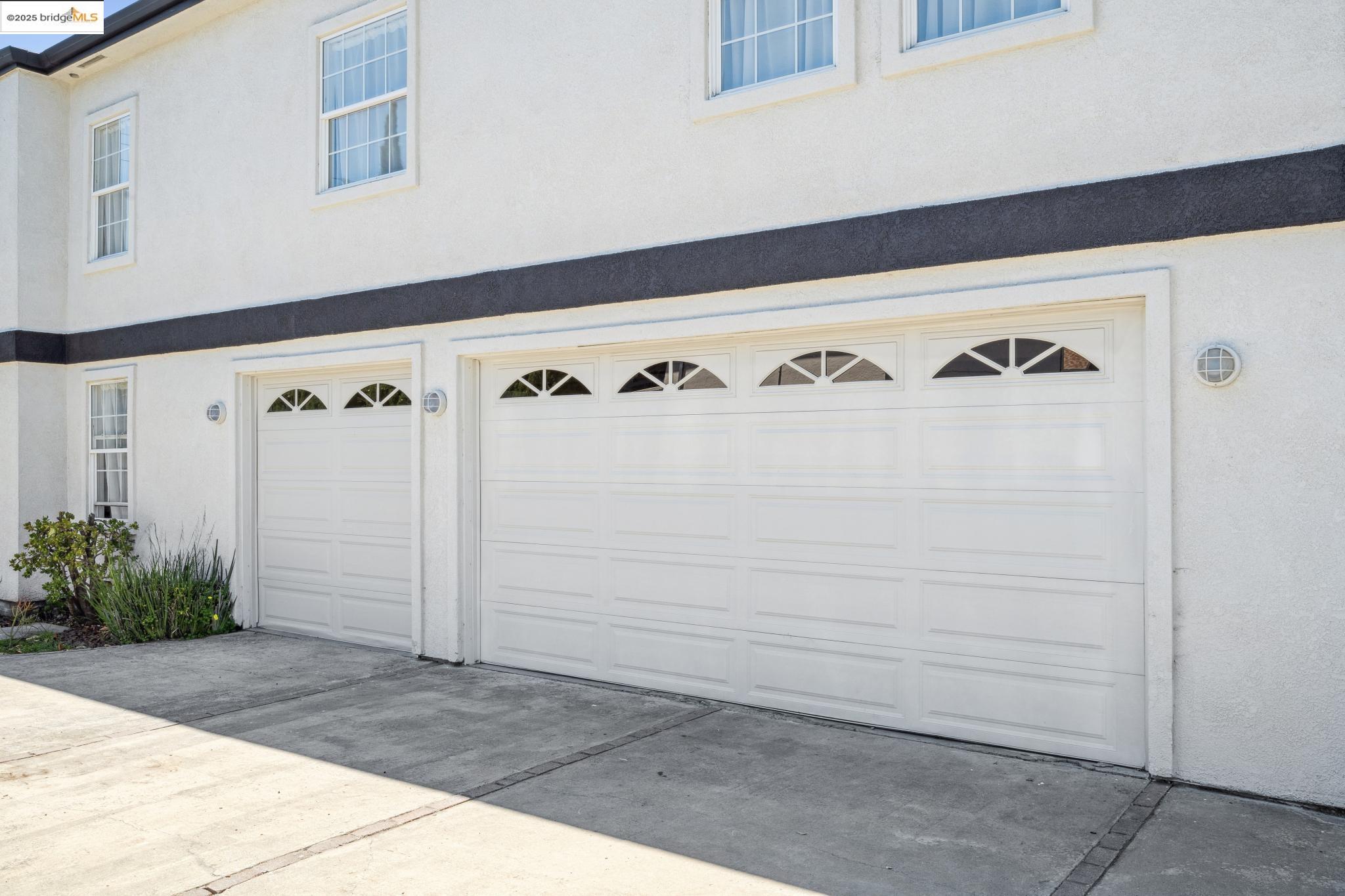 Detail Gallery Image 27 of 41 For 1086 61st St, Oakland,  CA 94608 - – Beds | – Baths