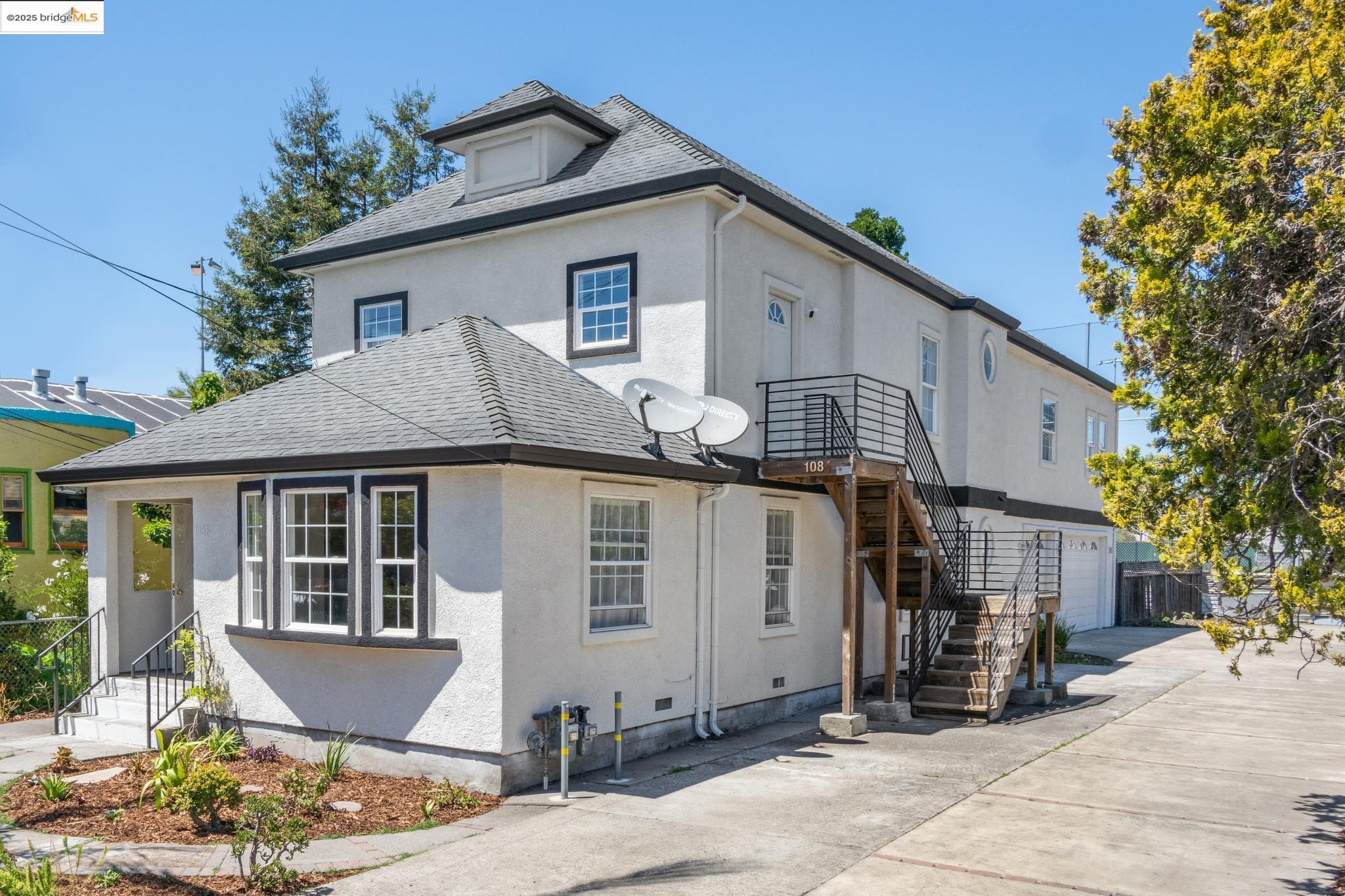 Detail Gallery Image 38 of 41 For 1086 61st St, Oakland,  CA 94608 - – Beds | – Baths