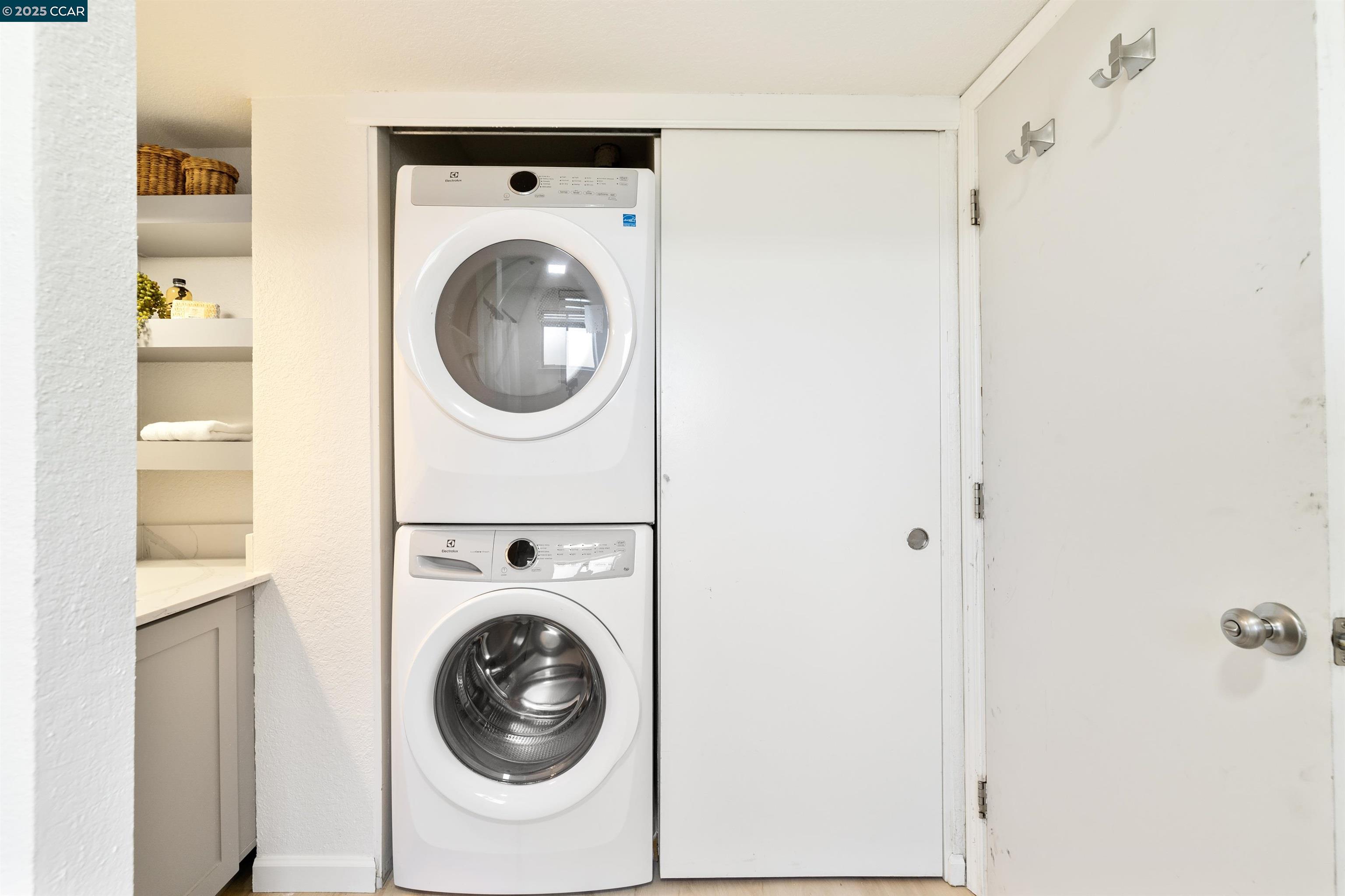 Detail Gallery Image 28 of 42 For 1019 Dornajo Way #110,  Sacramento,  CA 95825 - 2 Beds | 2 Baths
