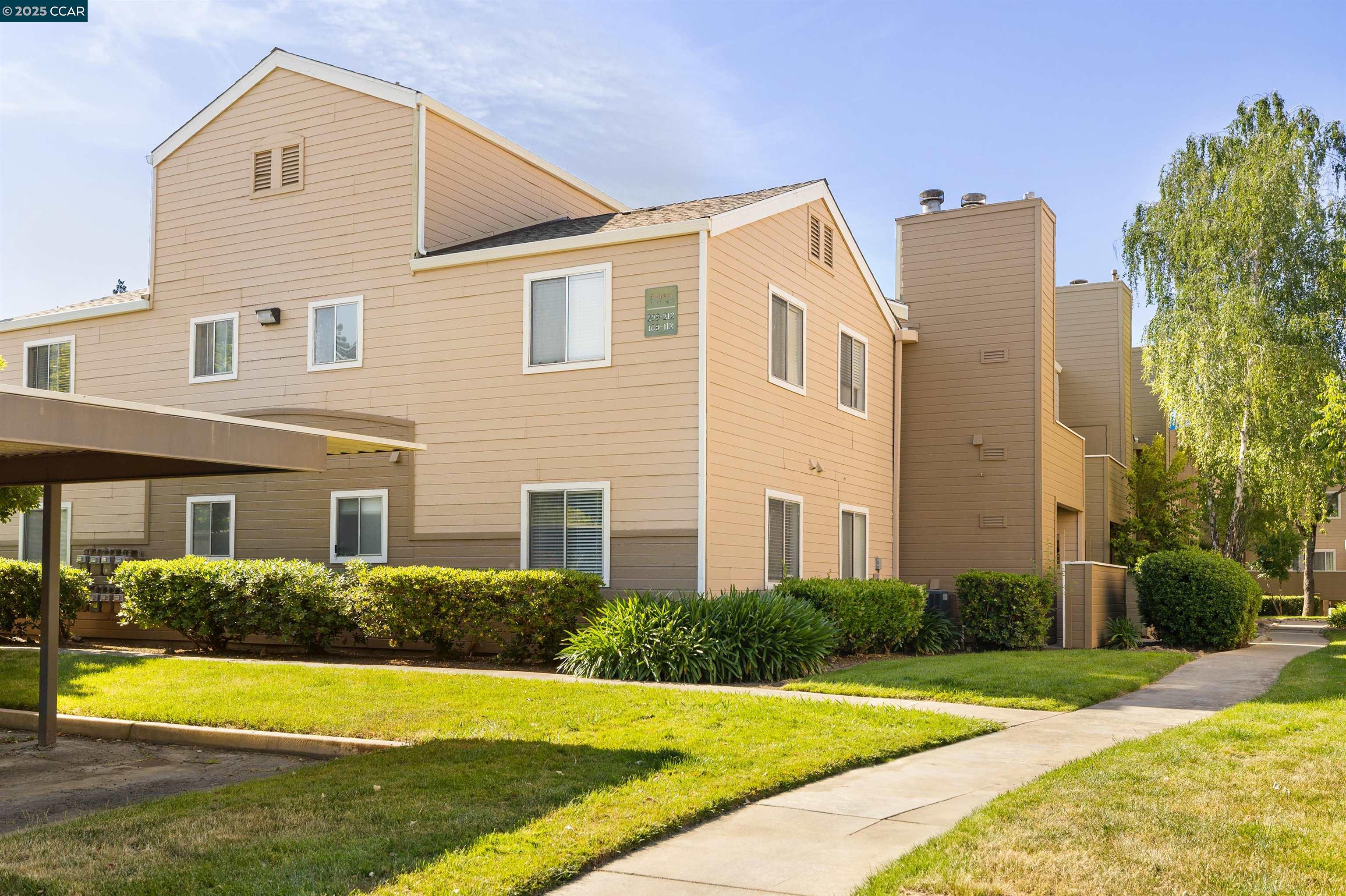 Detail Gallery Image 42 of 42 For 1019 Dornajo Way #110,  Sacramento,  CA 95825 - 2 Beds | 2 Baths