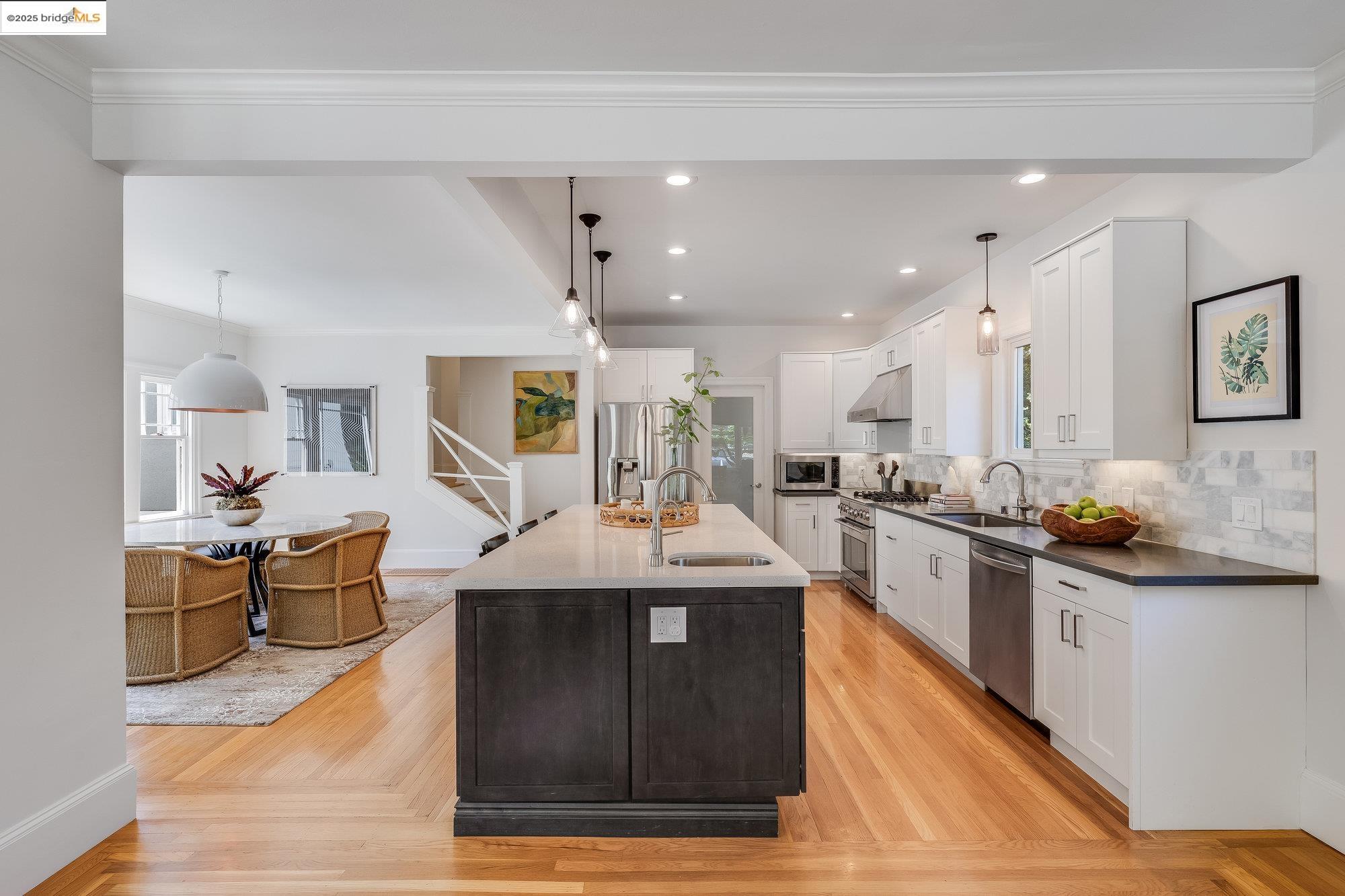 4057 Whittle Ave, Oakland, California 94602, 5 Bedrooms Bedrooms, 8 Rooms Rooms,2 BathroomsBathrooms,Residential,For Sale,4057 Whittle Ave,41097482