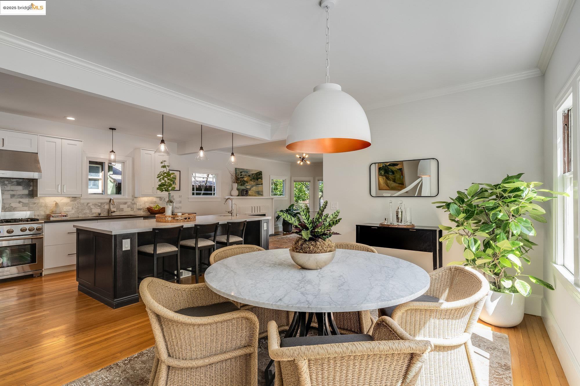 4057 Whittle Ave, Oakland, California 94602, 5 Bedrooms Bedrooms, 8 Rooms Rooms,2 BathroomsBathrooms,Residential,For Sale,4057 Whittle Ave,41097482