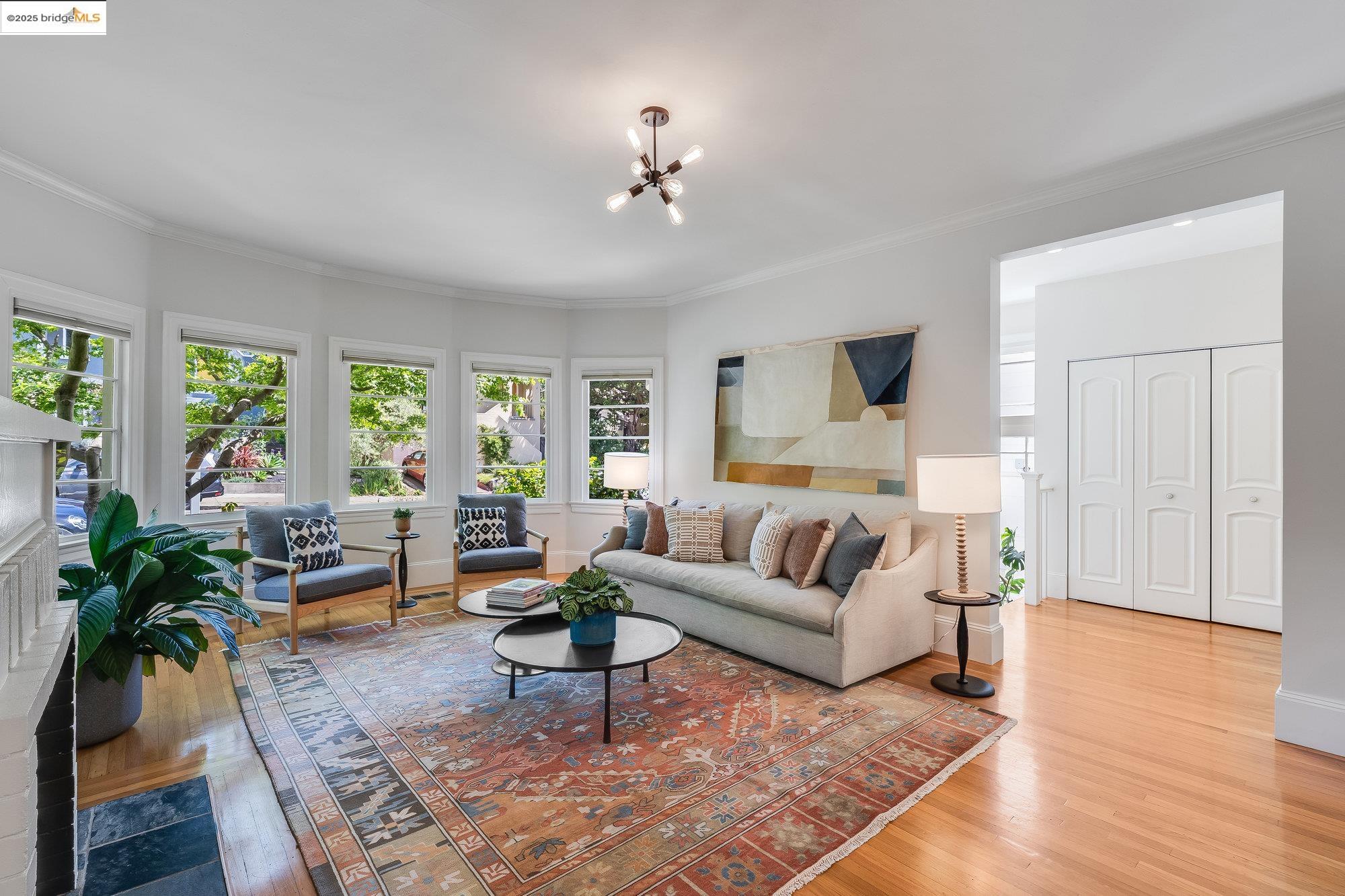 4057 Whittle Ave, Oakland, California 94602, 5 Bedrooms Bedrooms, 8 Rooms Rooms,2 BathroomsBathrooms,Residential,For Sale,4057 Whittle Ave,41097482