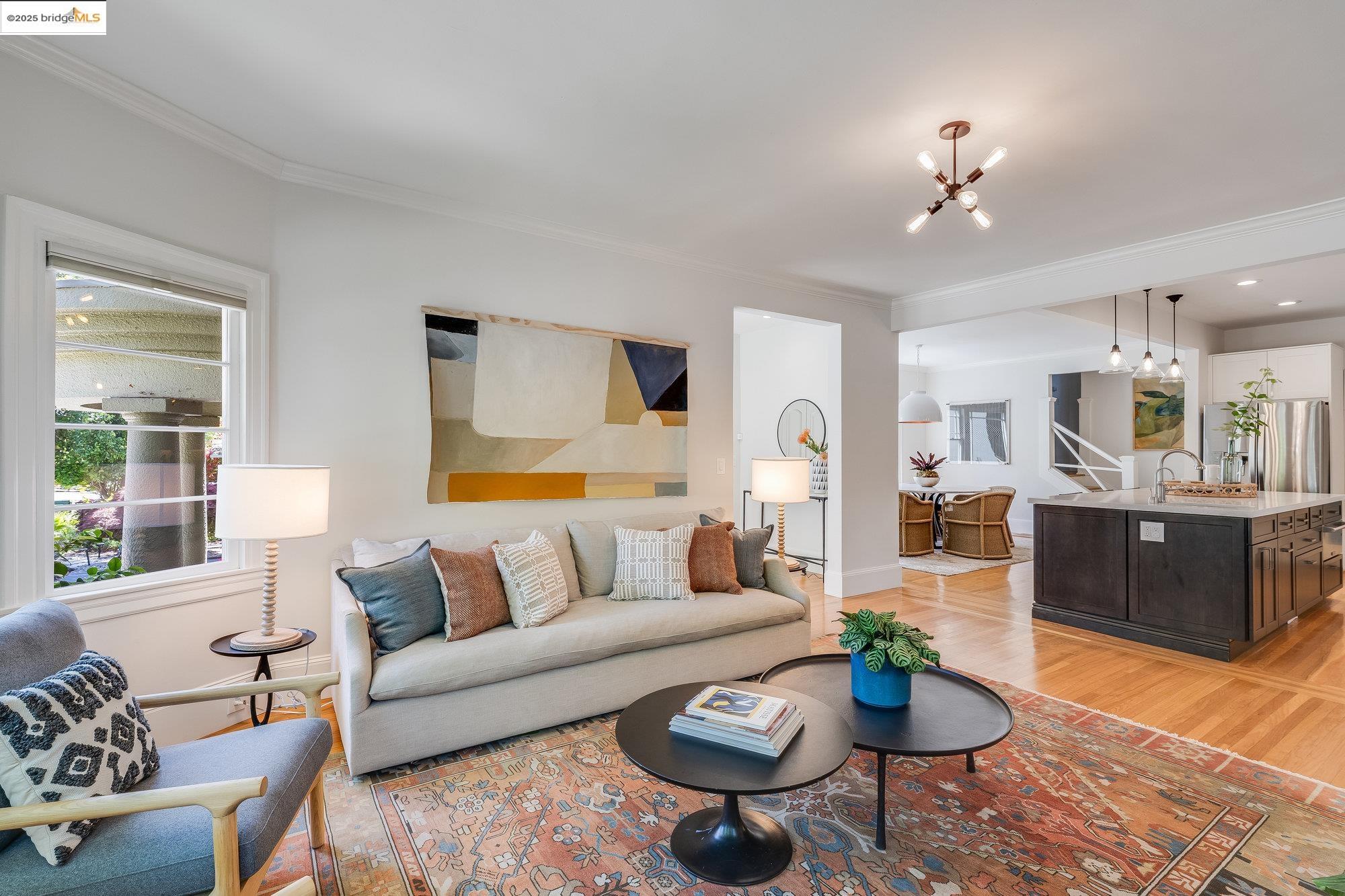 4057 Whittle Ave, Oakland, California 94602, 5 Bedrooms Bedrooms, 8 Rooms Rooms,2 BathroomsBathrooms,Residential,For Sale,4057 Whittle Ave,41097482