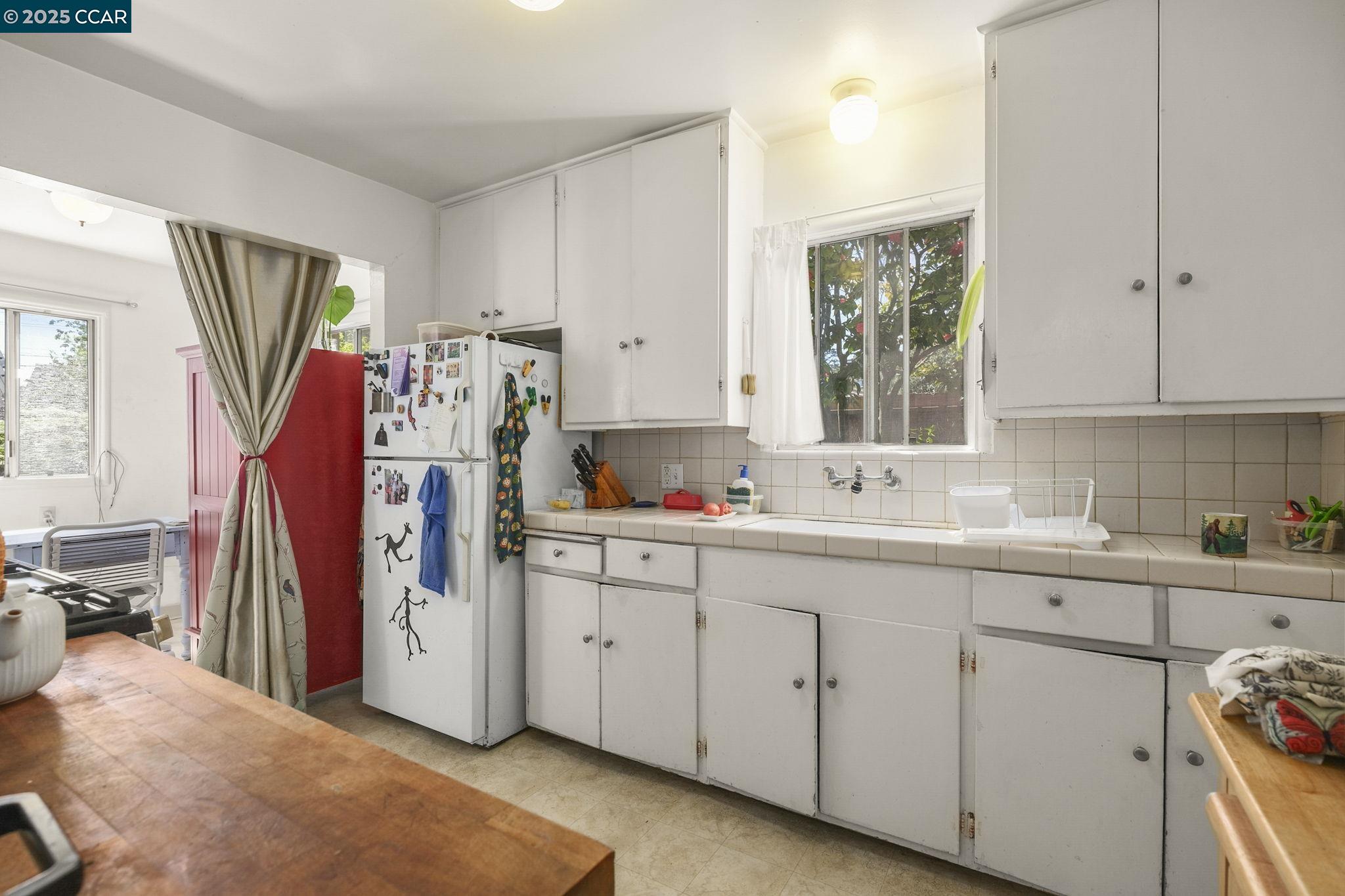 Detail Gallery Image 14 of 60 For 742 Adams Street, Albany,  CA 94706-1110 - – Beds | – Baths