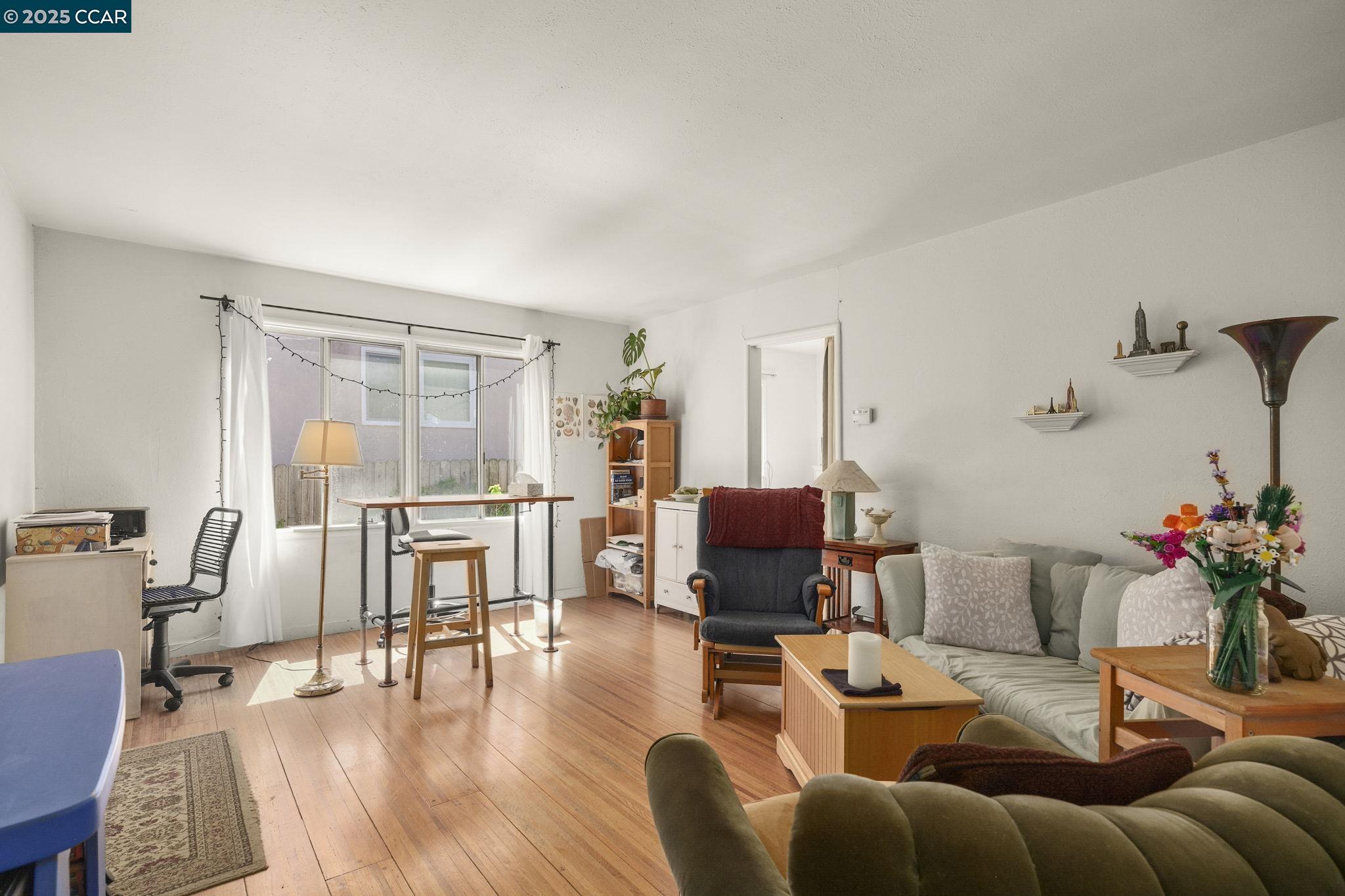 Detail Gallery Image 5 of 60 For 742 Adams Street, Albany,  CA 94706-1110 - – Beds | – Baths