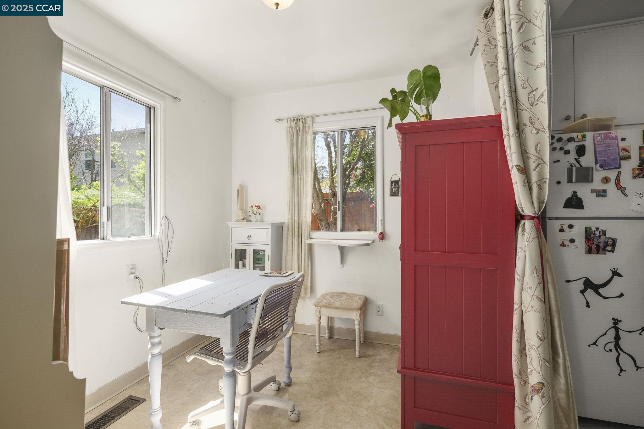 Detail Gallery Image 8 of 60 For 742 Adams Street, Albany,  CA 94706-1110 - – Beds | – Baths