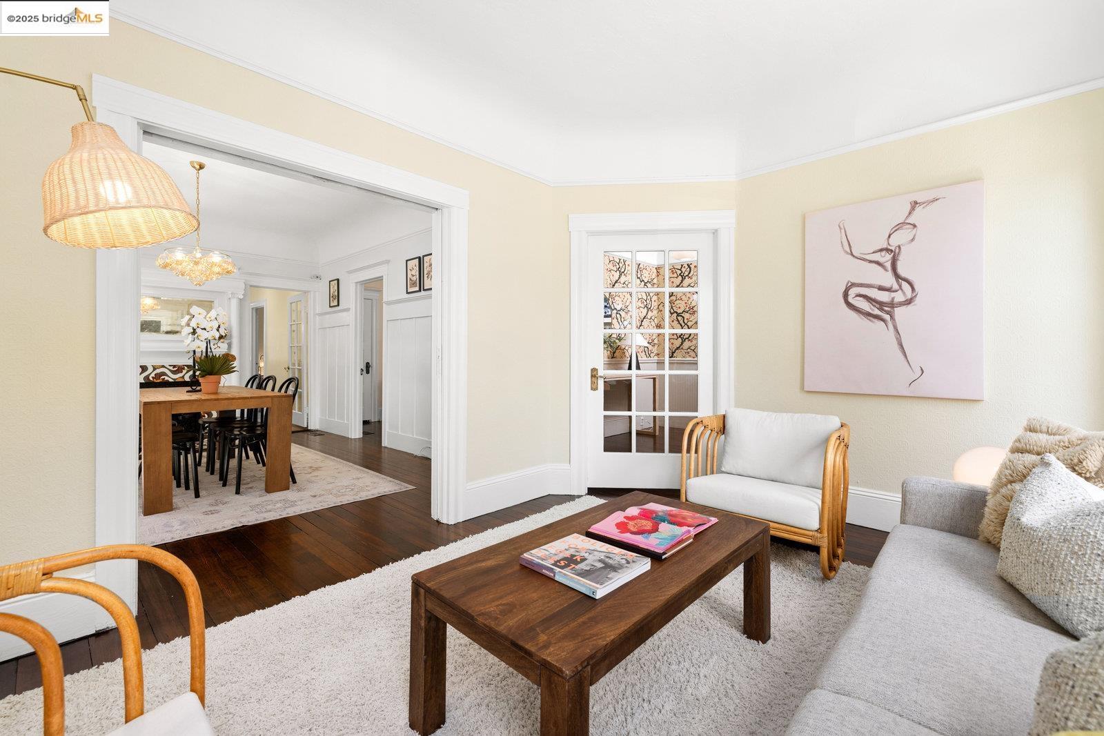Detail Gallery Image 12 of 42 For 824 Arlington Avenue, Oakland,  CA 94608 - 2 Beds | 1 Baths