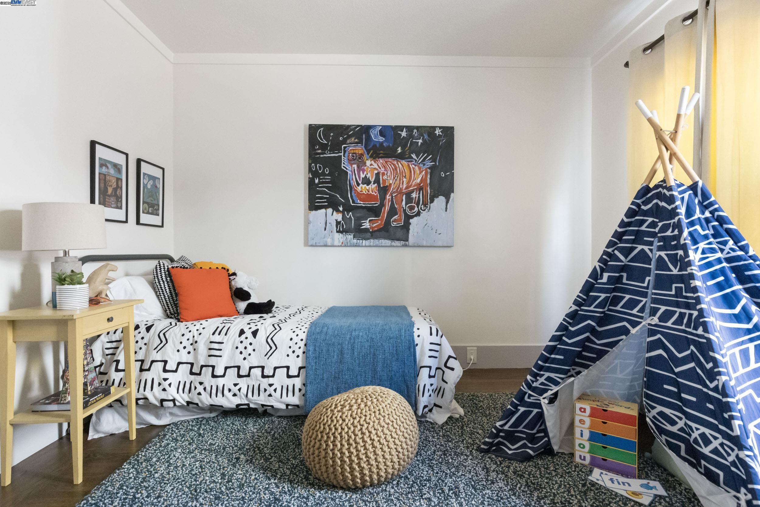 Detail Gallery Image 17 of 42 For 915 Curtis St, Albany,  CA 94706 - 3 Beds | 2 Baths