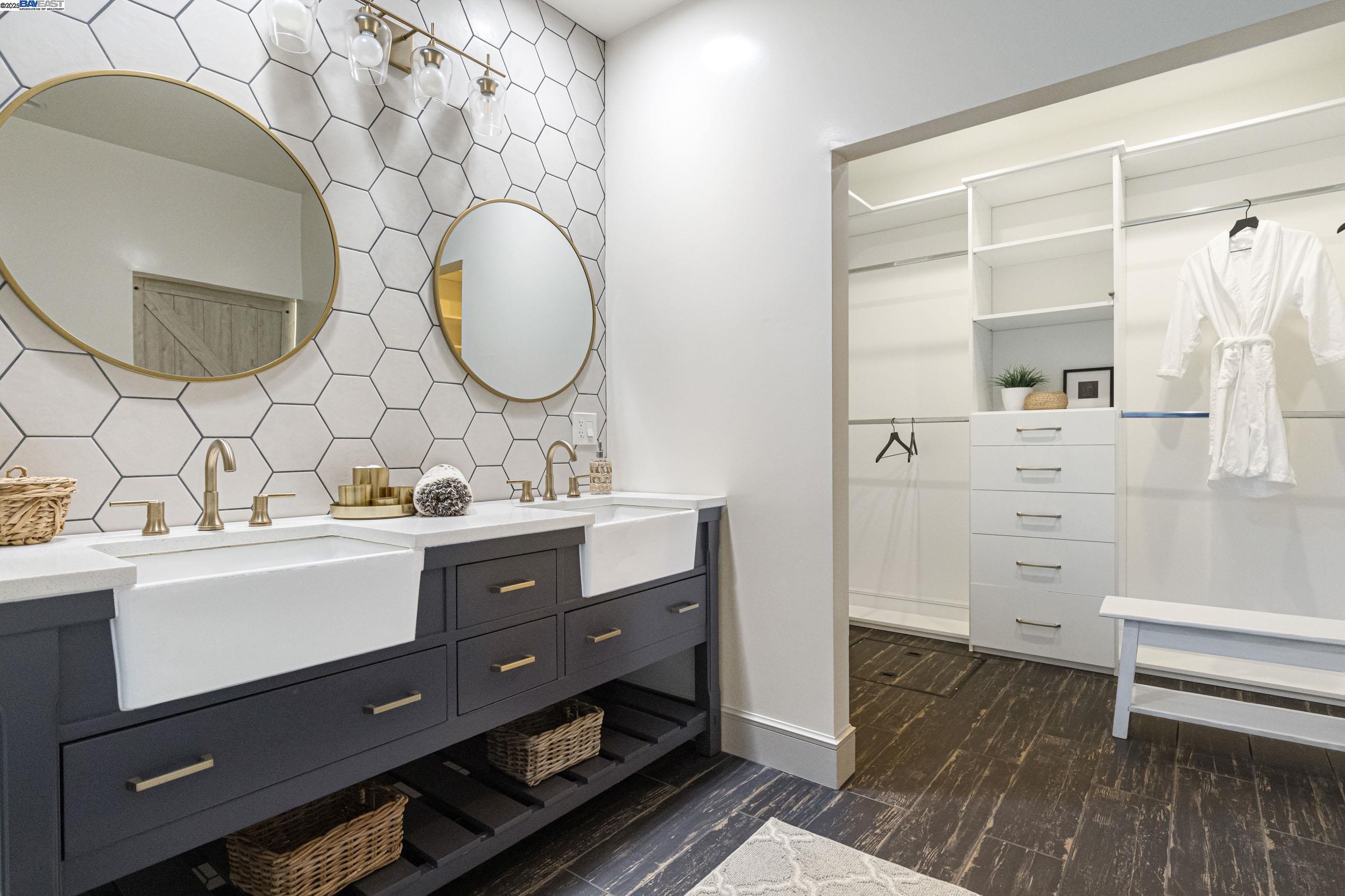 Detail Gallery Image 22 of 42 For 915 Curtis St, Albany,  CA 94706 - 3 Beds | 2 Baths