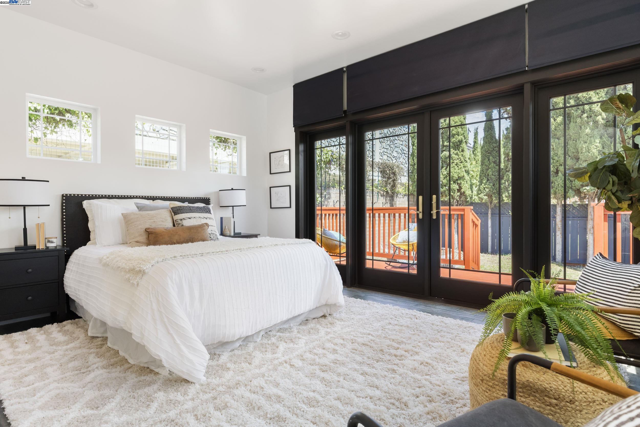 Detail Gallery Image 25 of 42 For 915 Curtis St, Albany,  CA 94706 - 3 Beds | 2 Baths